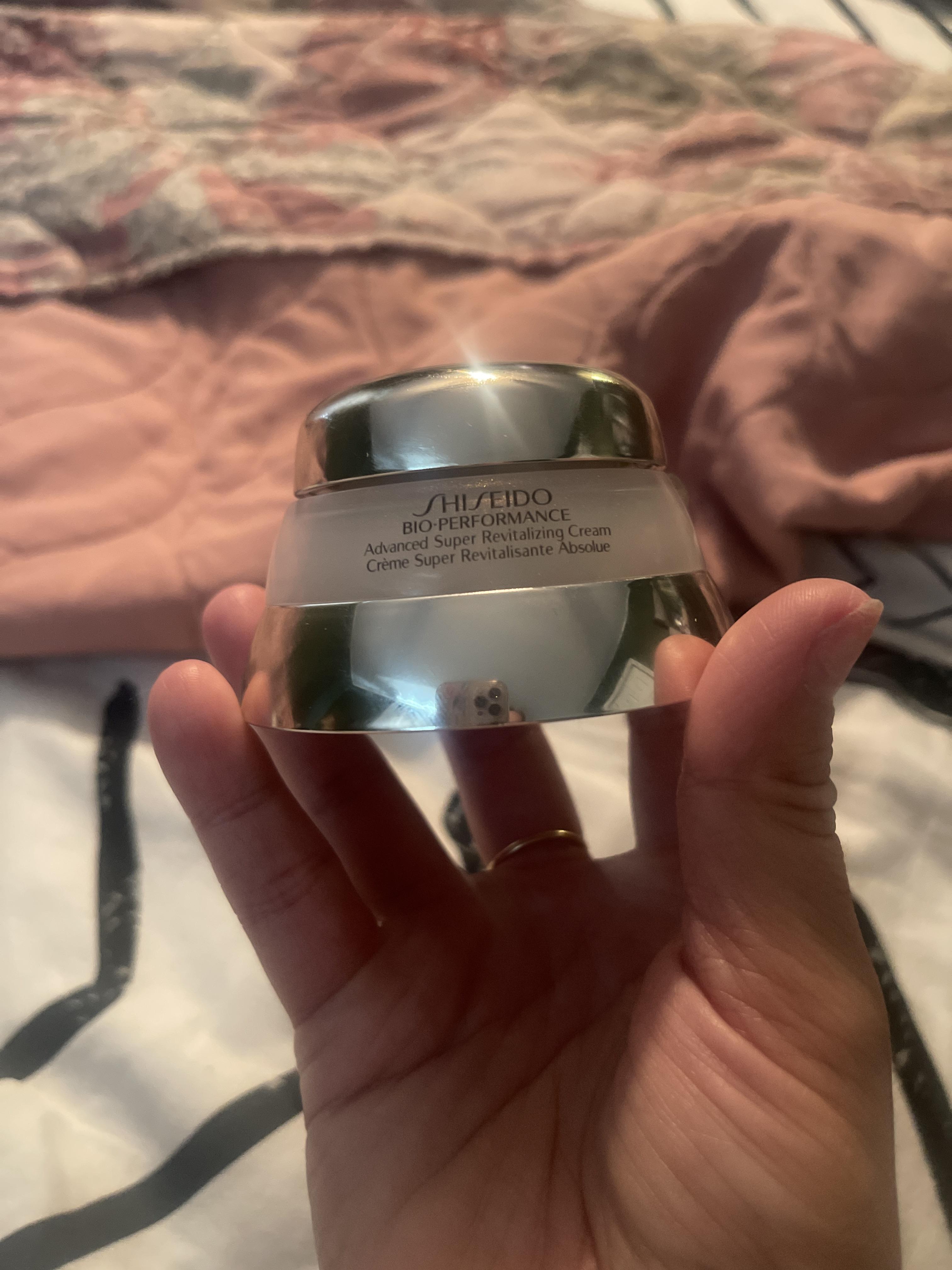 Customer carousel item 9.