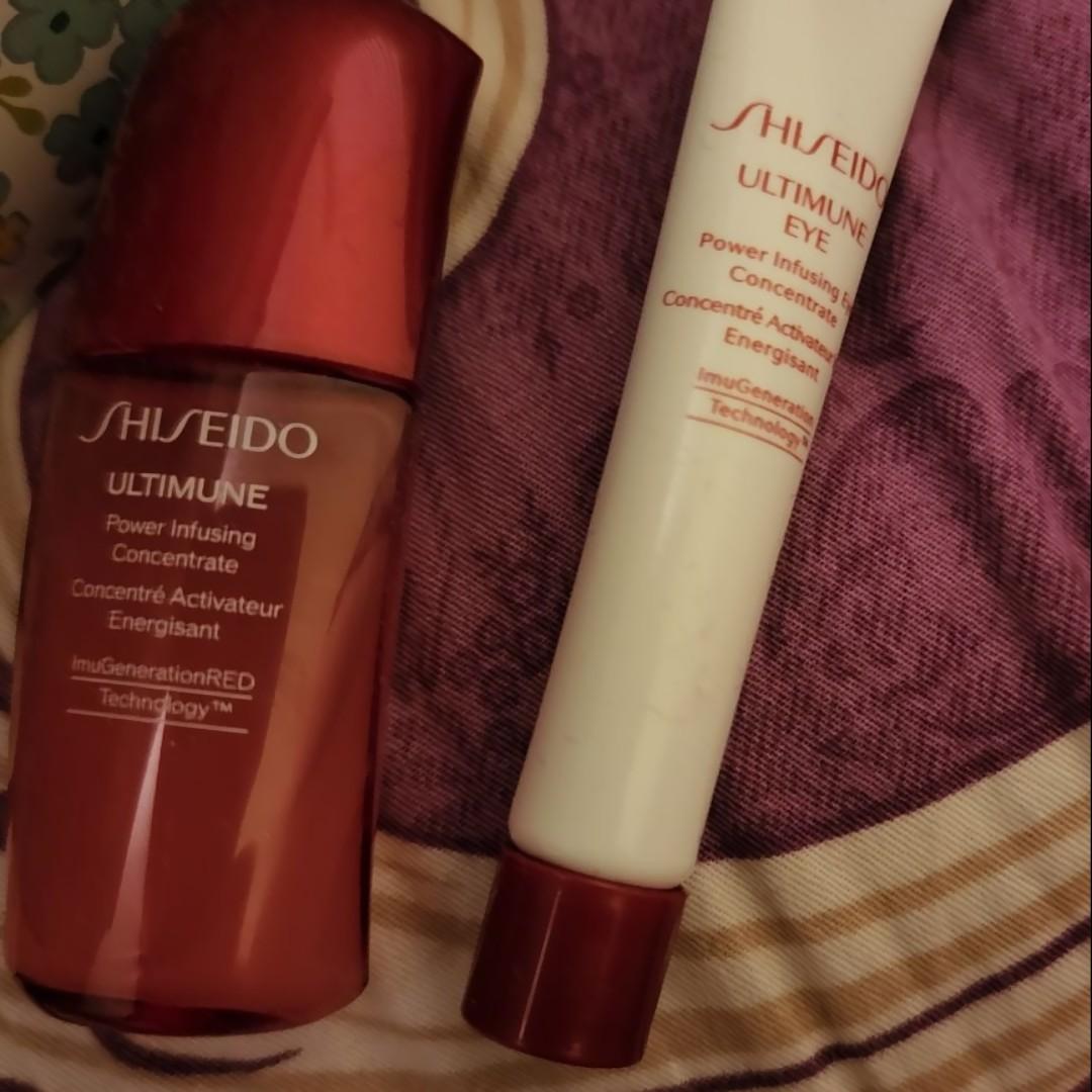 Customer carousel item 13.