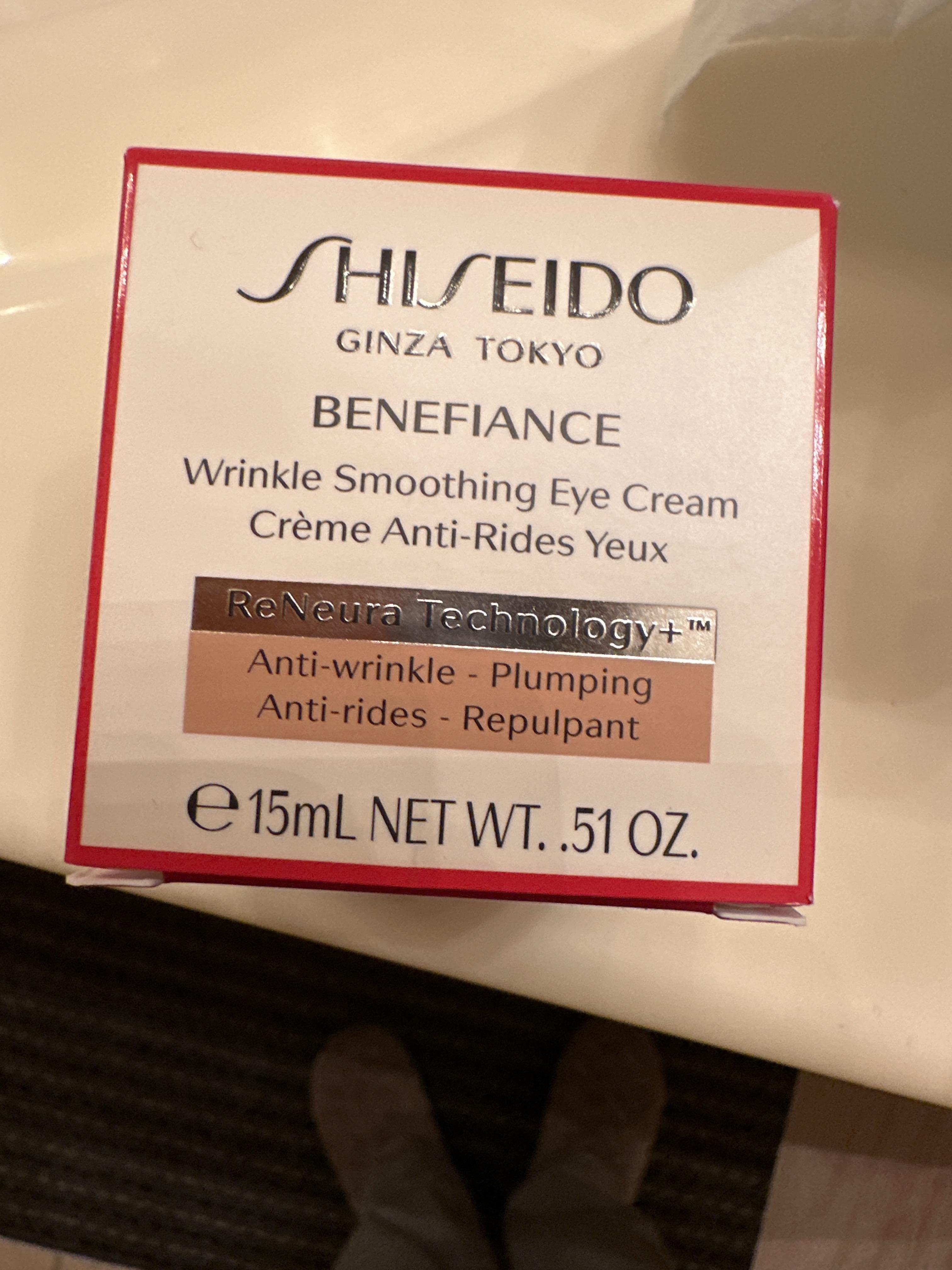 Customer carousel item 3.