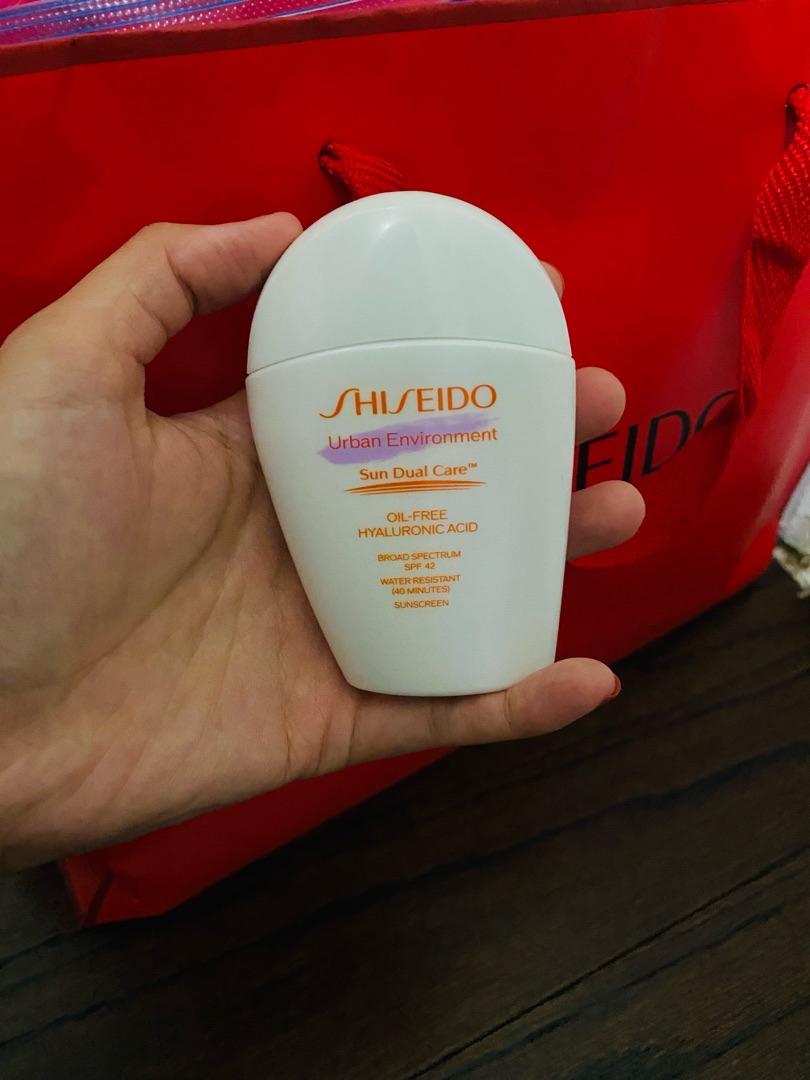 Customer carousel item 12.