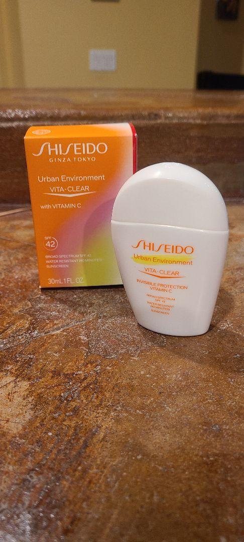 Customer carousel item 9.