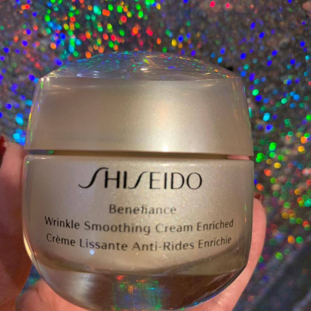 Customer carousel item 10.