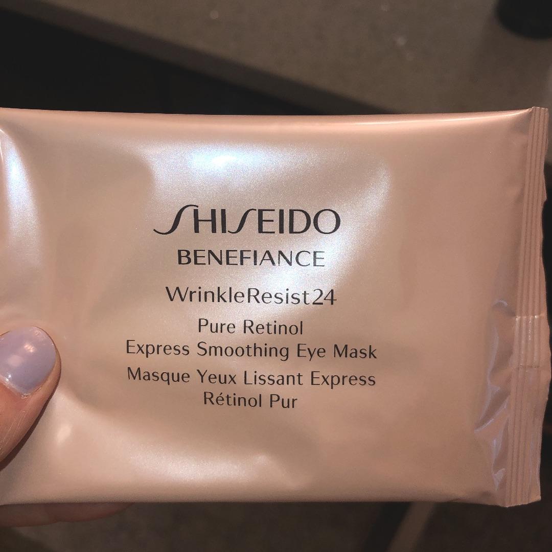 Customer carousel item 3.