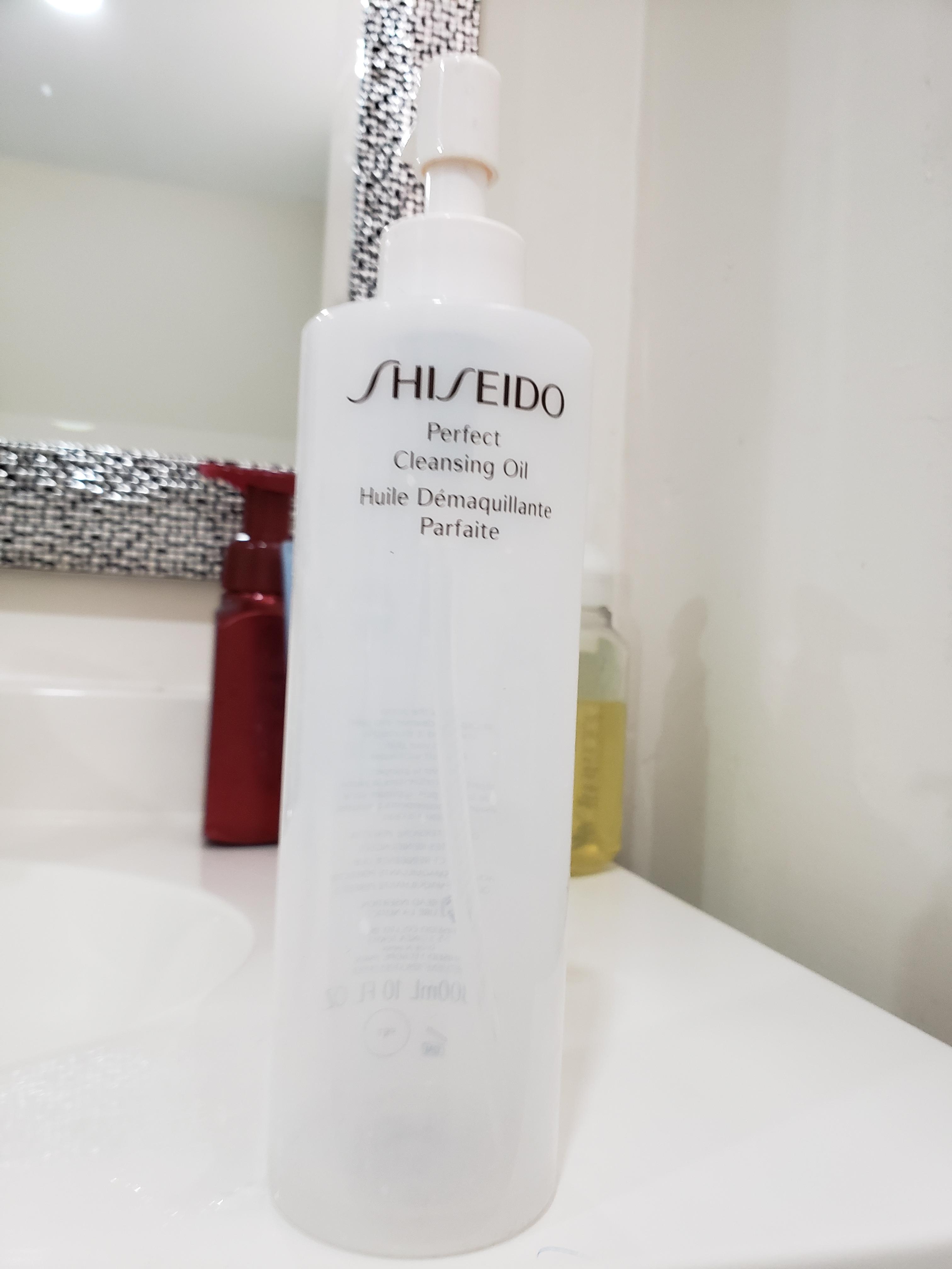 Customer carousel item 6.