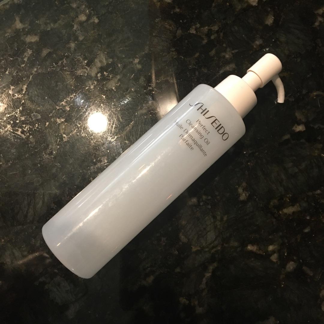 Customer carousel item 7.