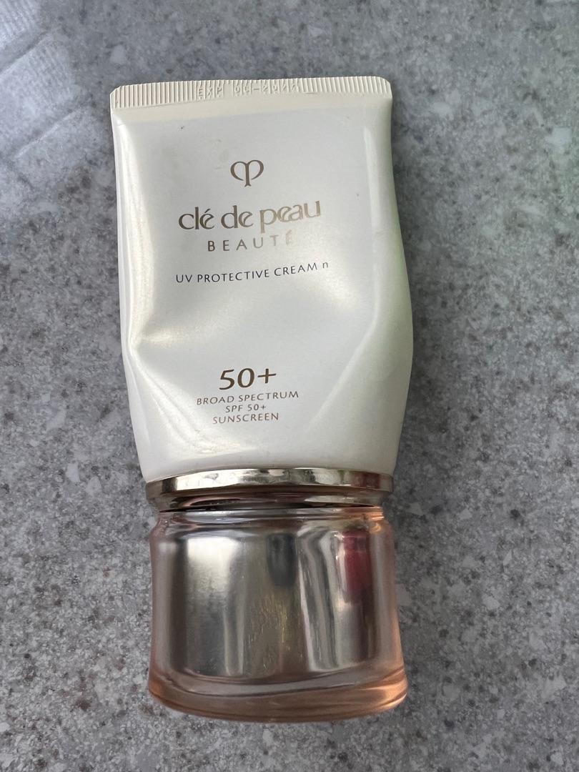 Customer carousel item 10.