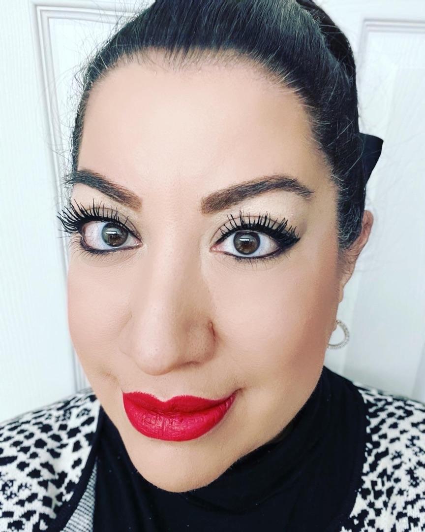 Customer carousel item 9.