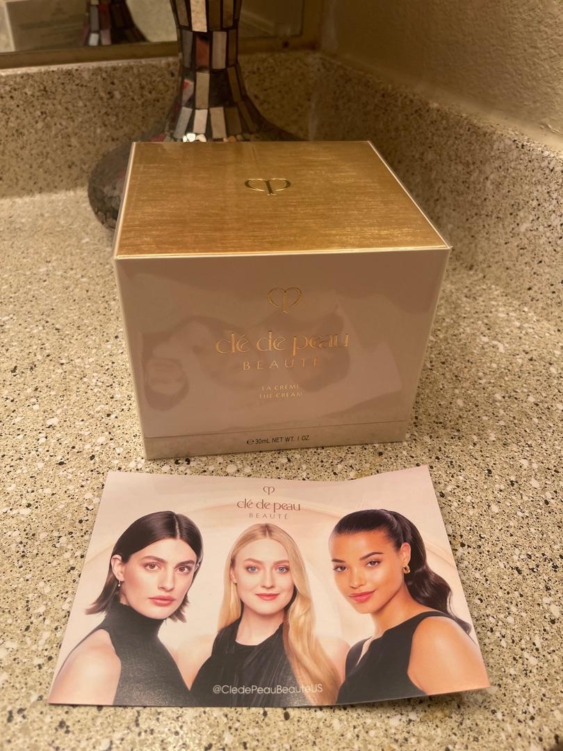 Customer carousel item 2.