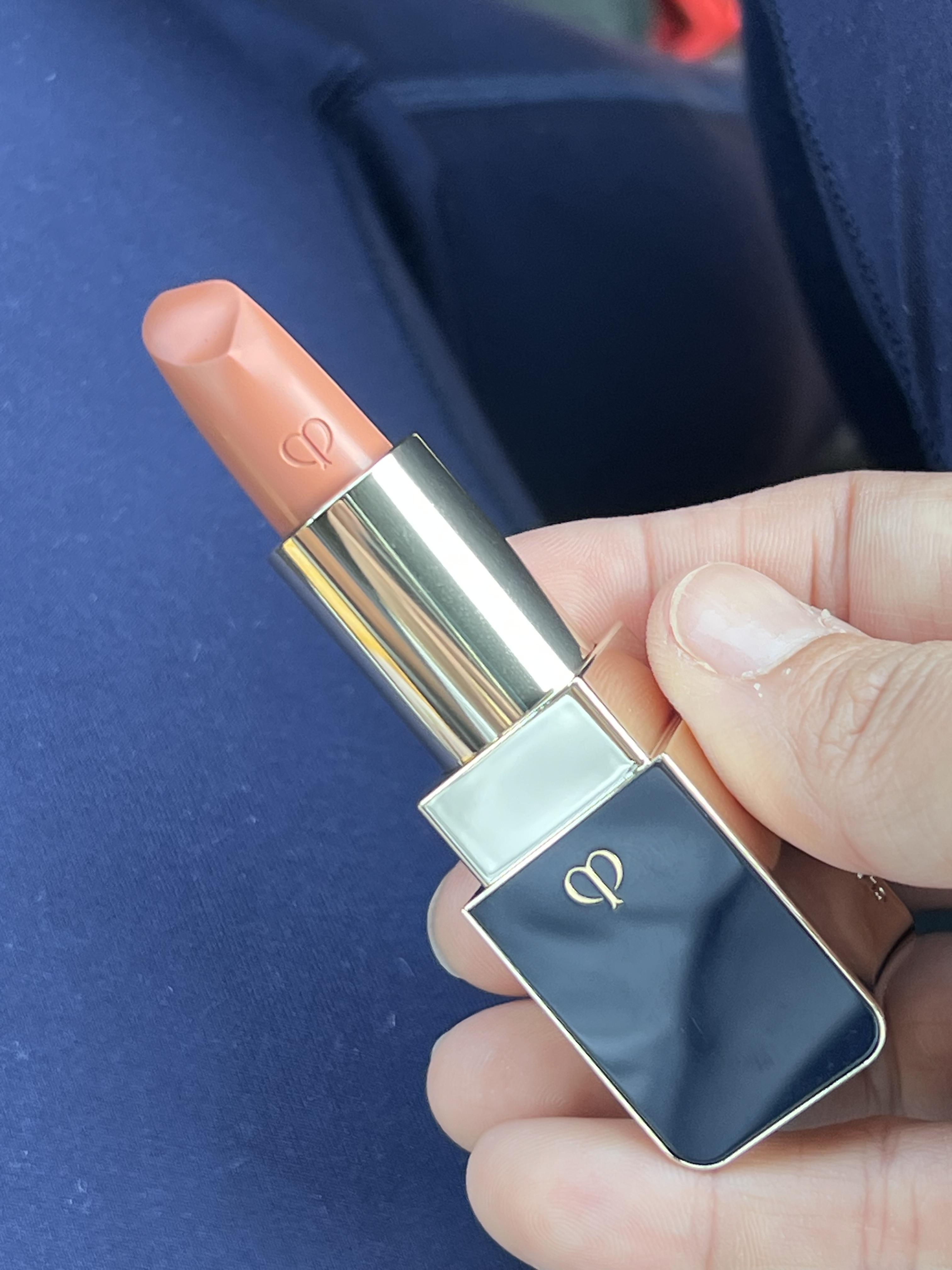 Customer carousel item 2.