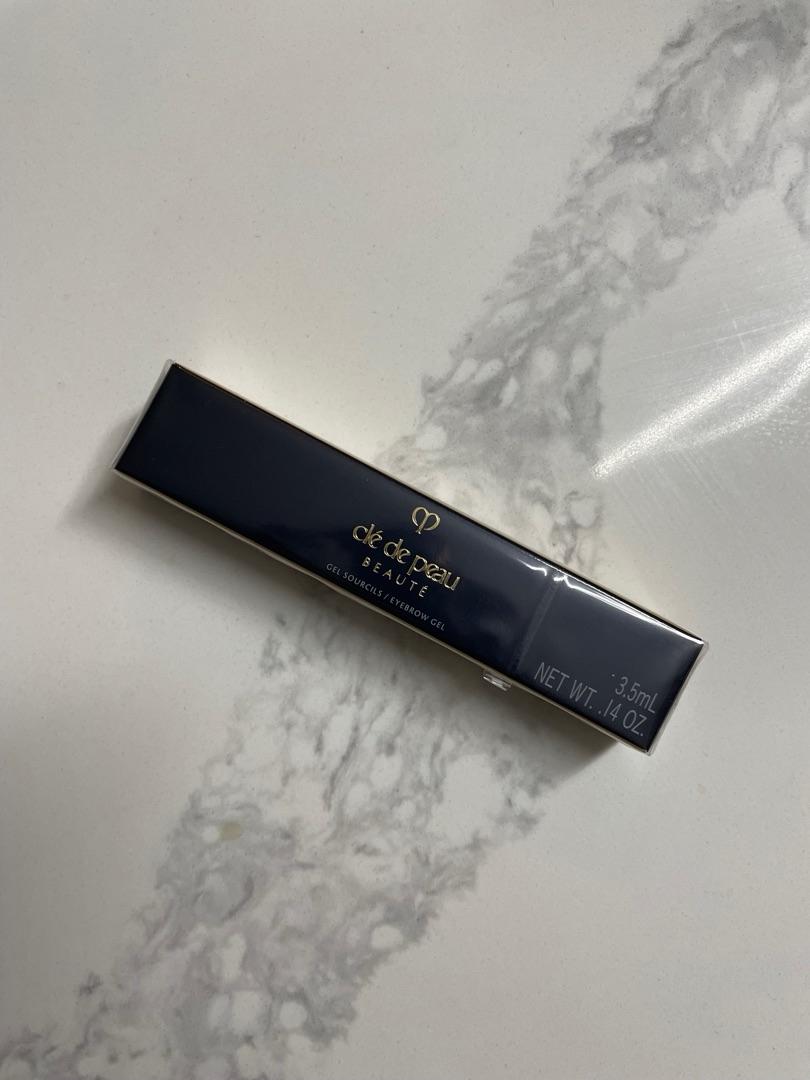 Customer carousel item 11.