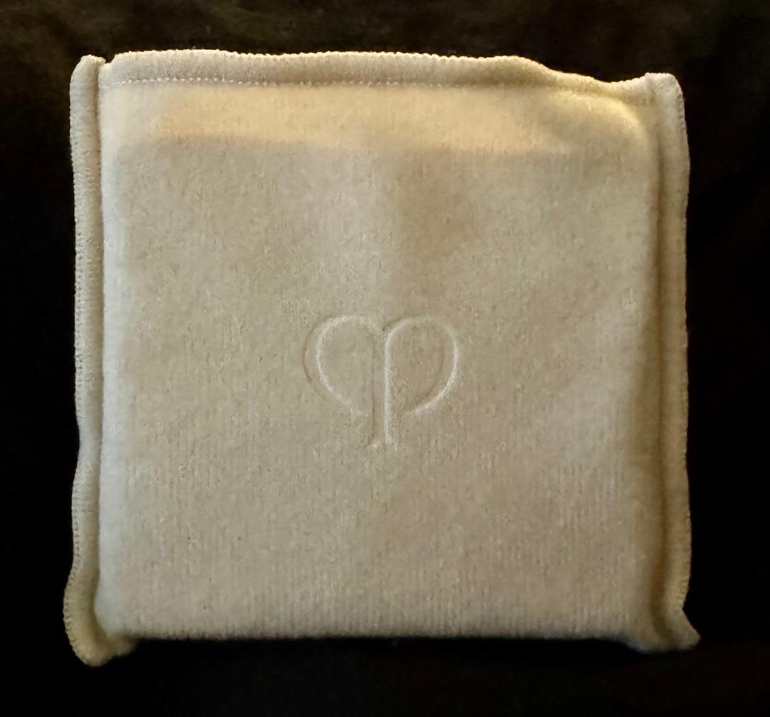 Customer carousel item 7.