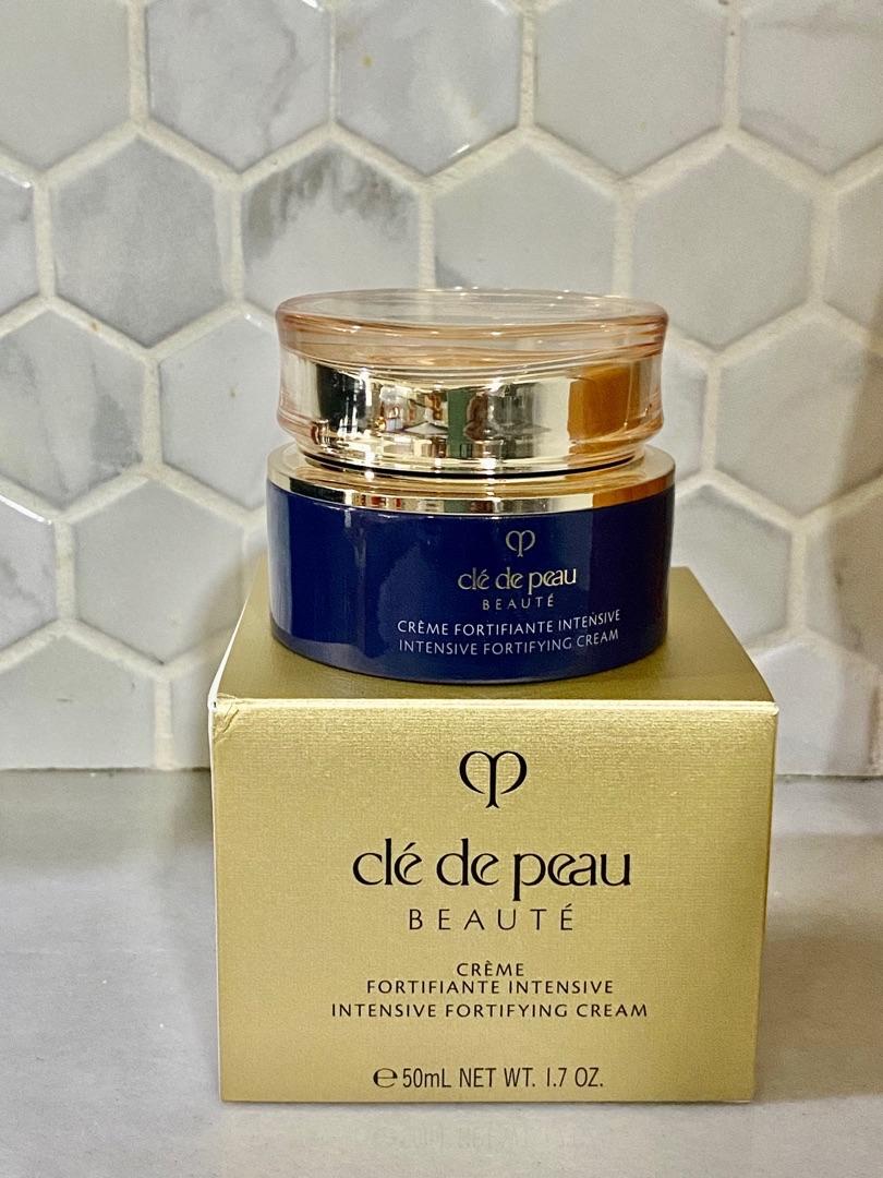 Customer carousel item 3.