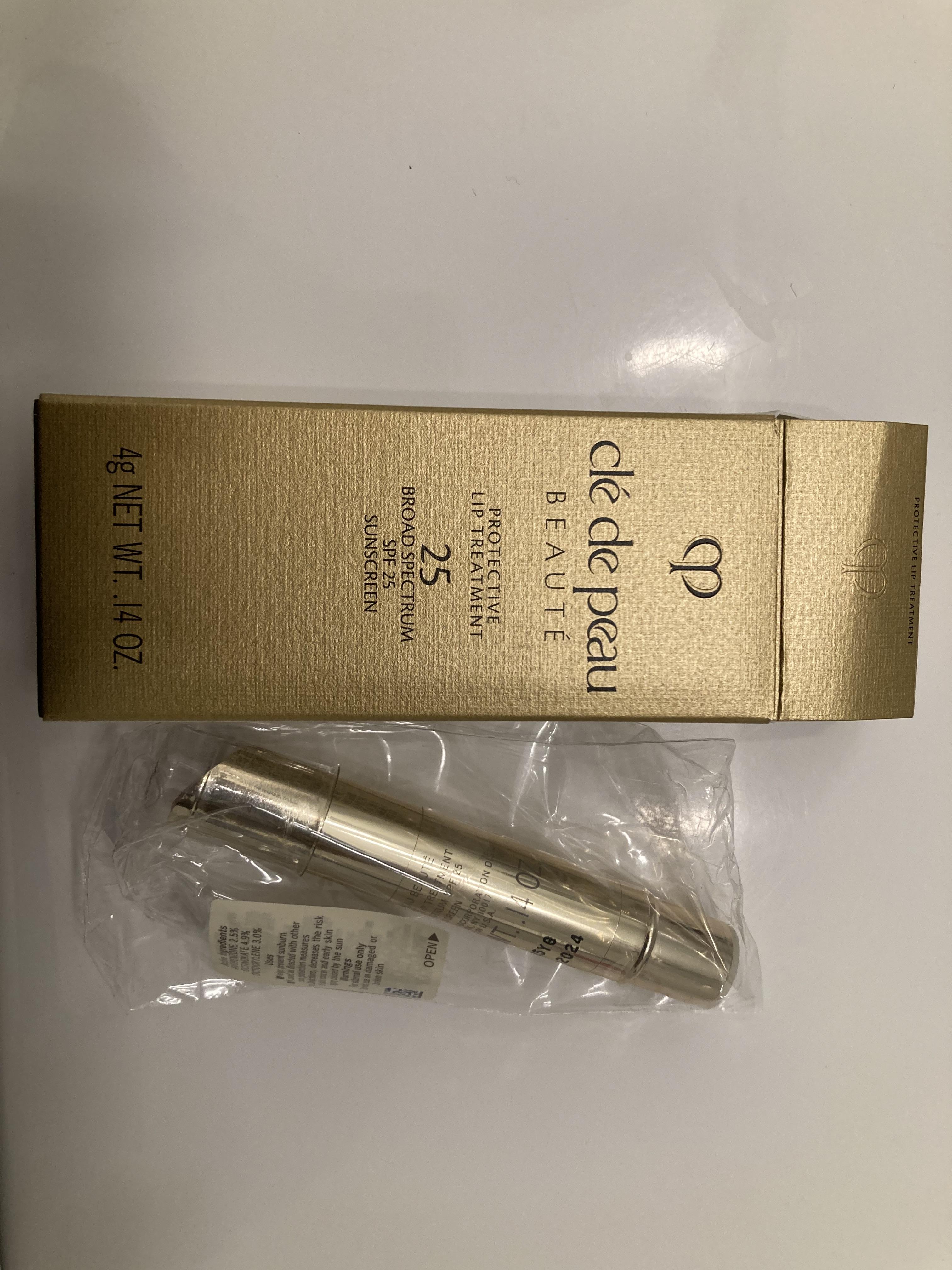 Customer carousel item 3.