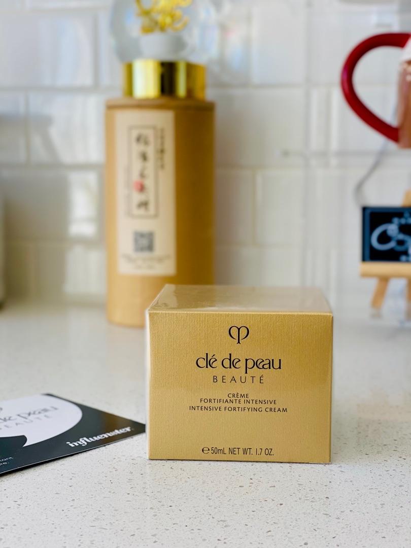 Clé de Peau Beauté Intensive Fortifying Cream | Bloomingdale's