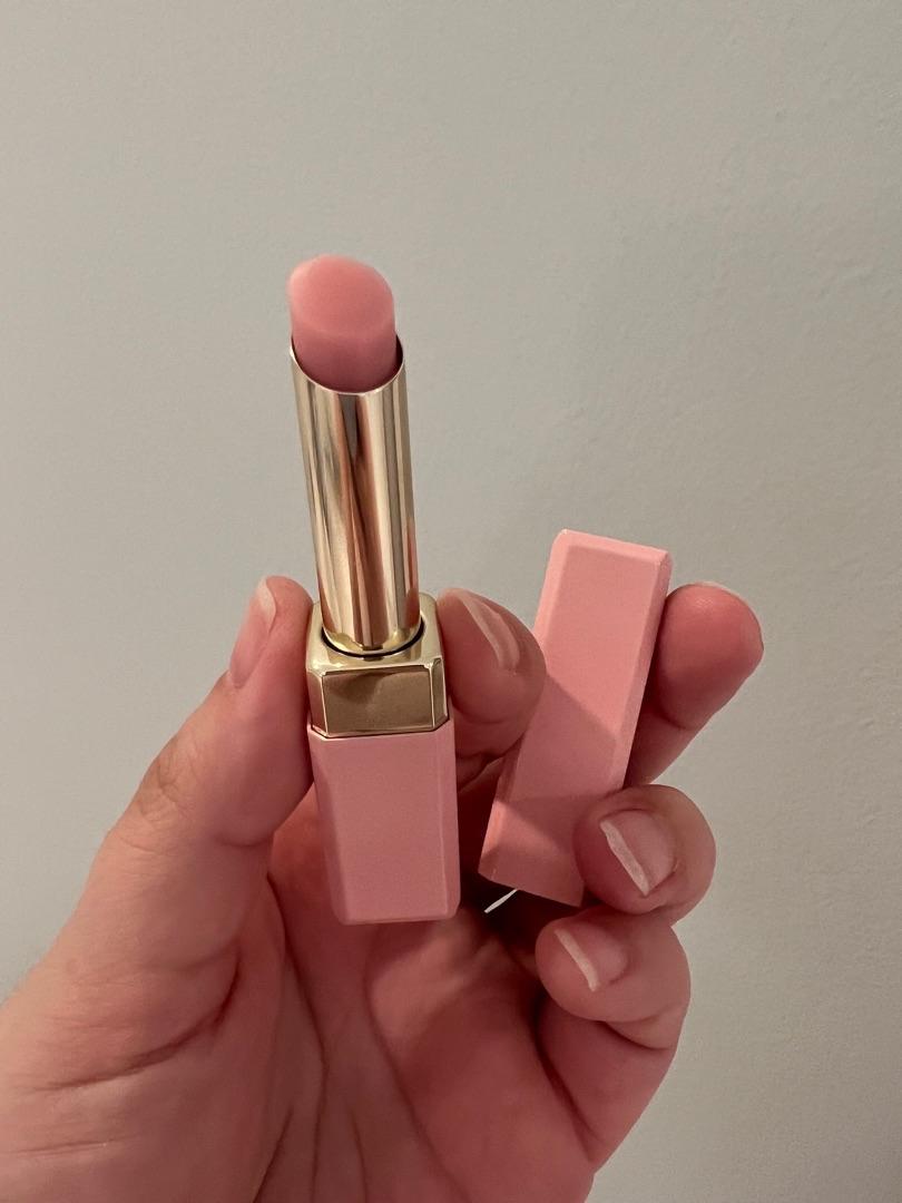 Customer carousel item 7.