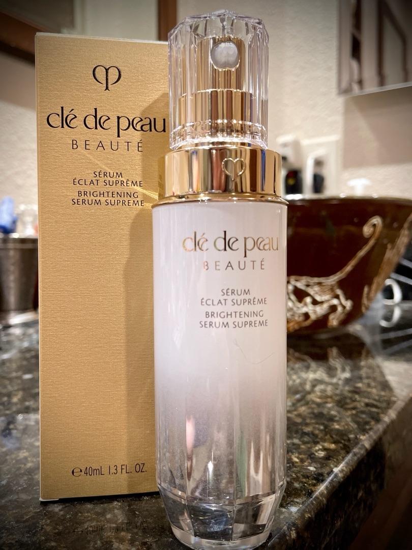 Customer carousel item 11.