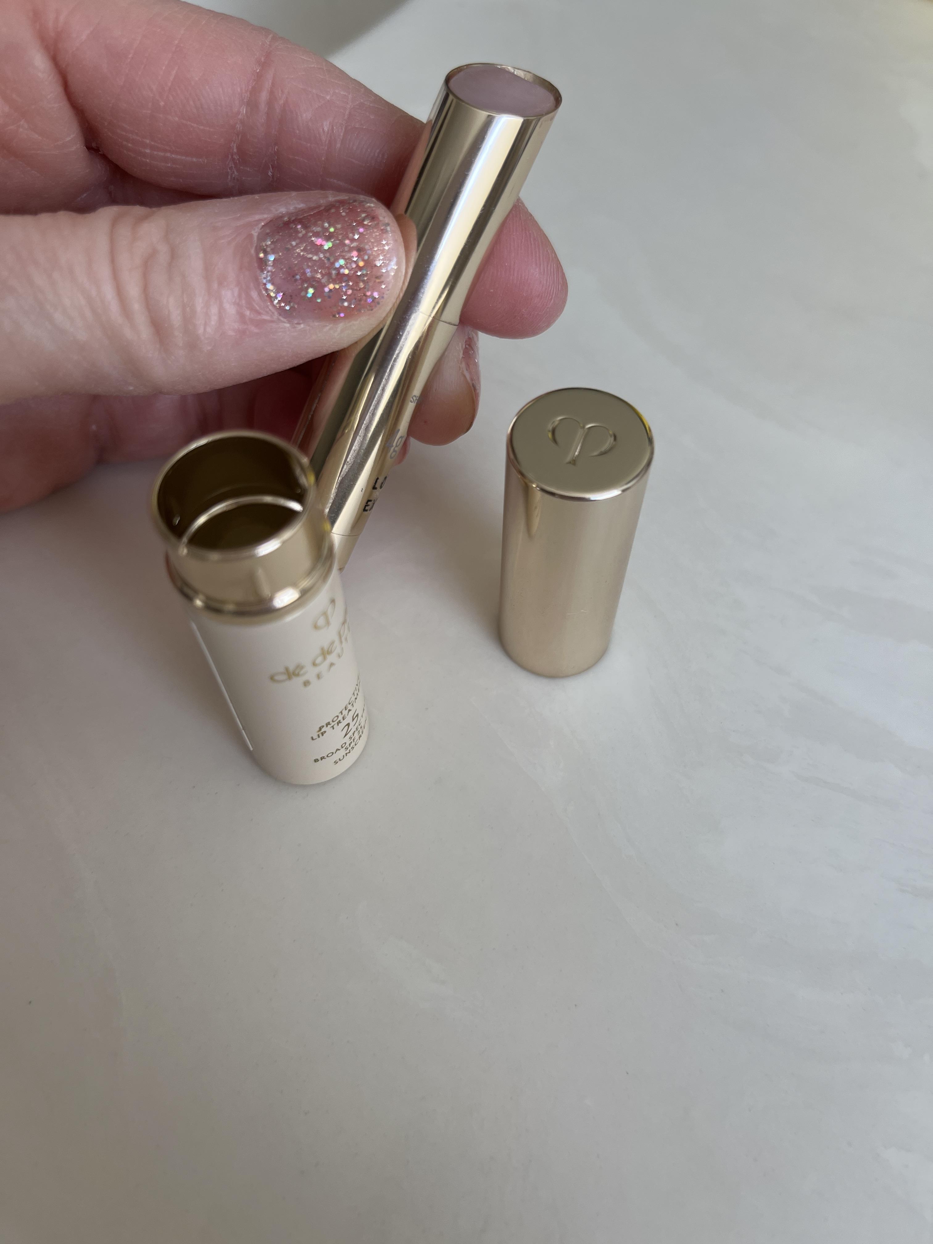 Customer carousel item 10.