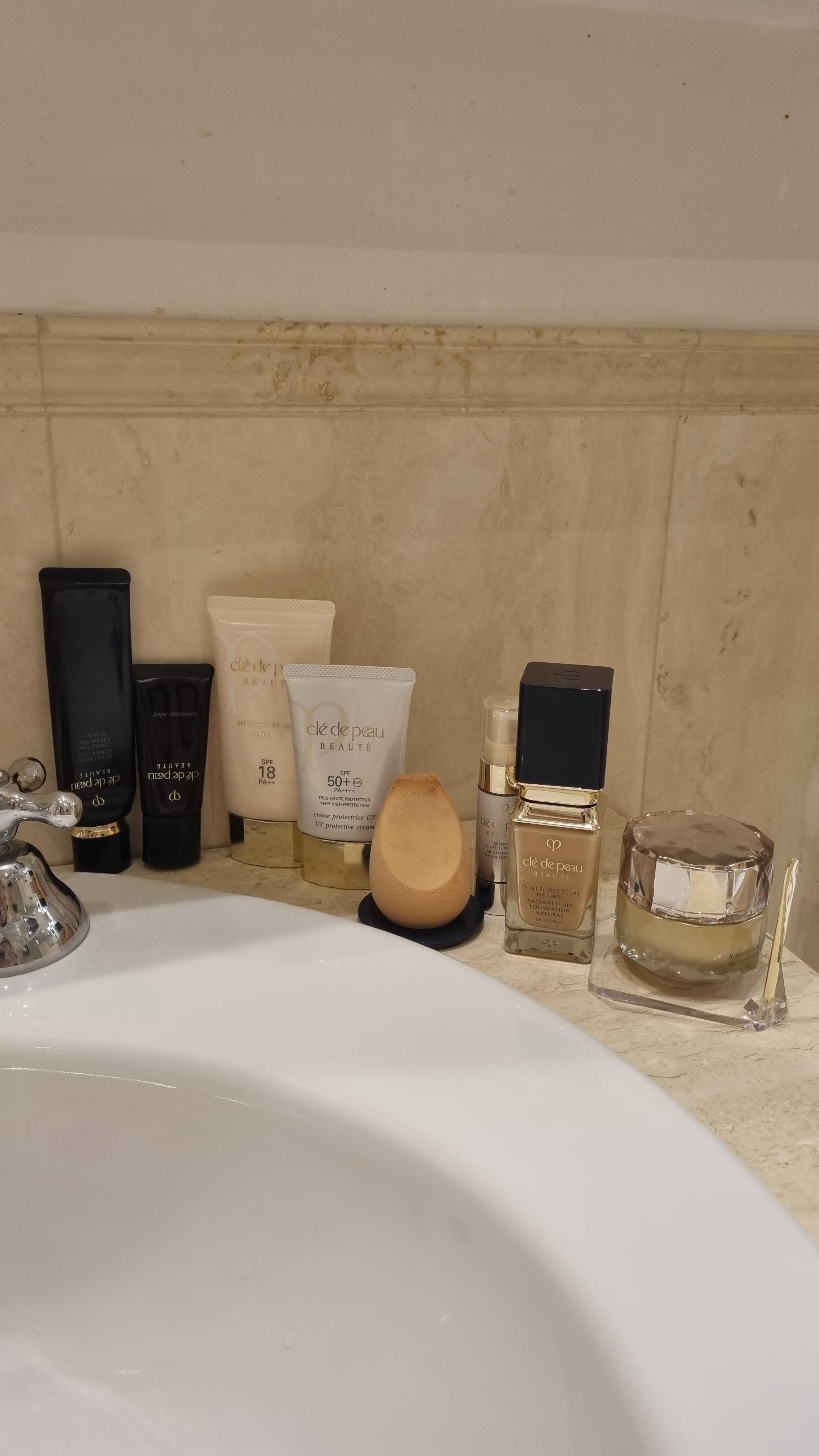 Customer carousel item 2.