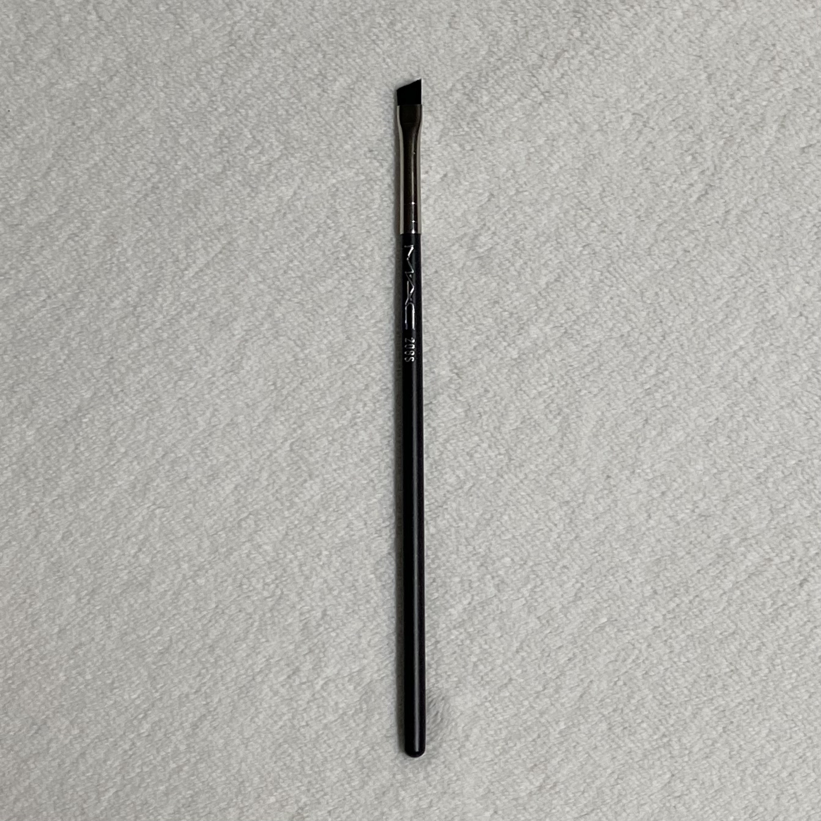 Customer carousel item 12.