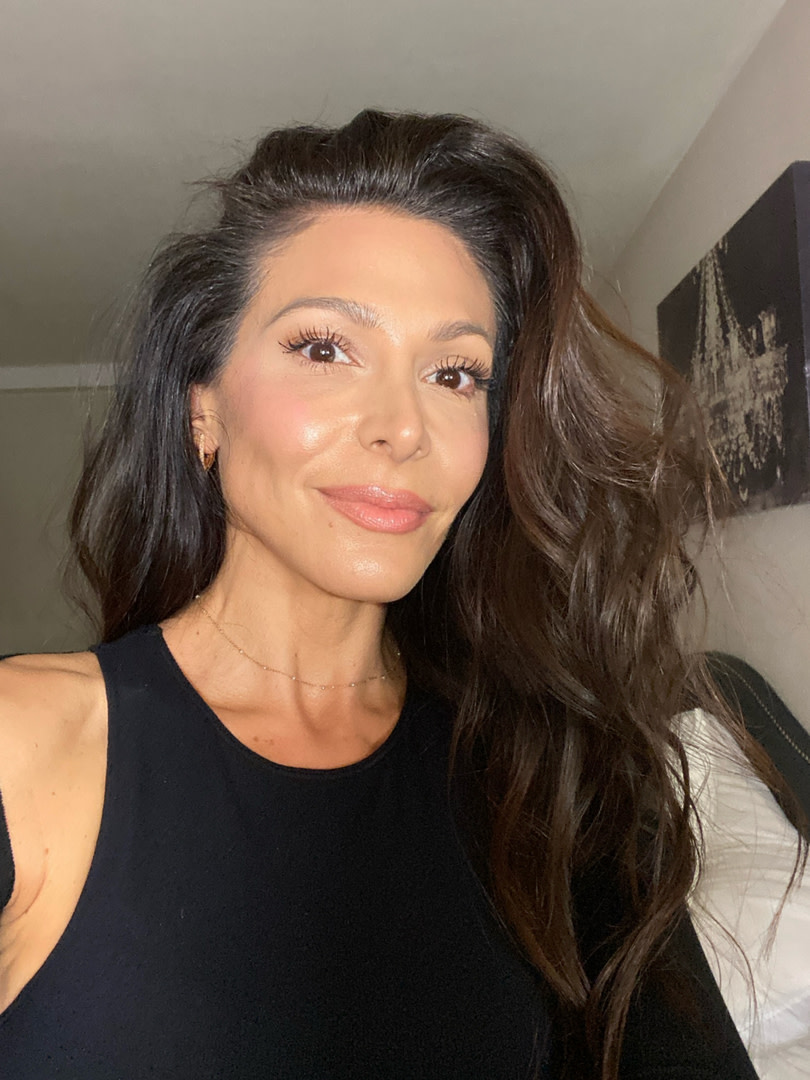 Customer carousel item 6.