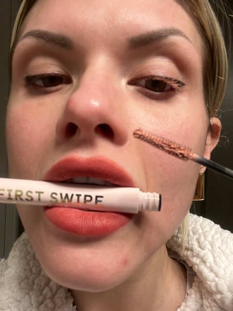 Customer carousel item 7.