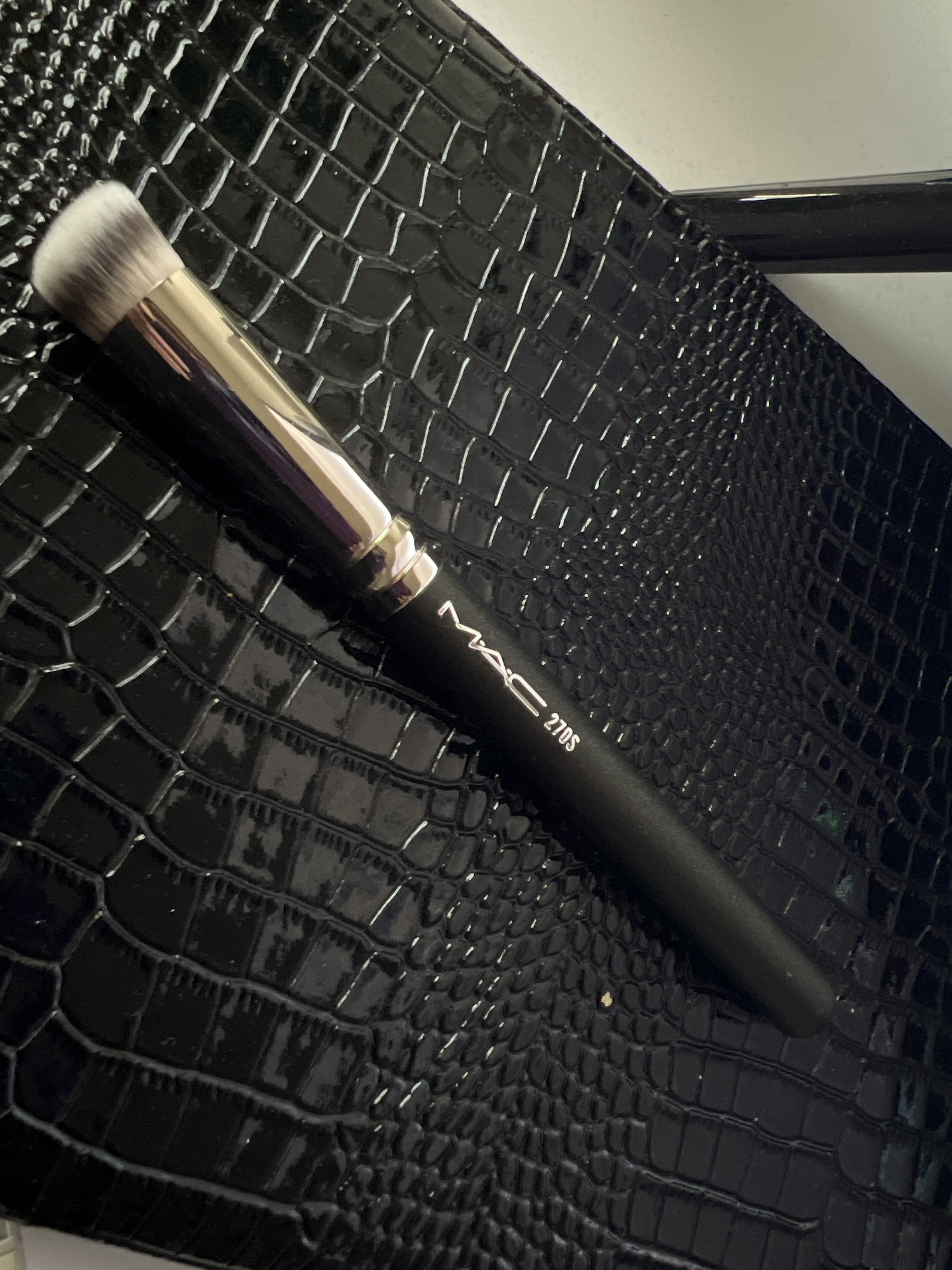 Customer carousel item 11.