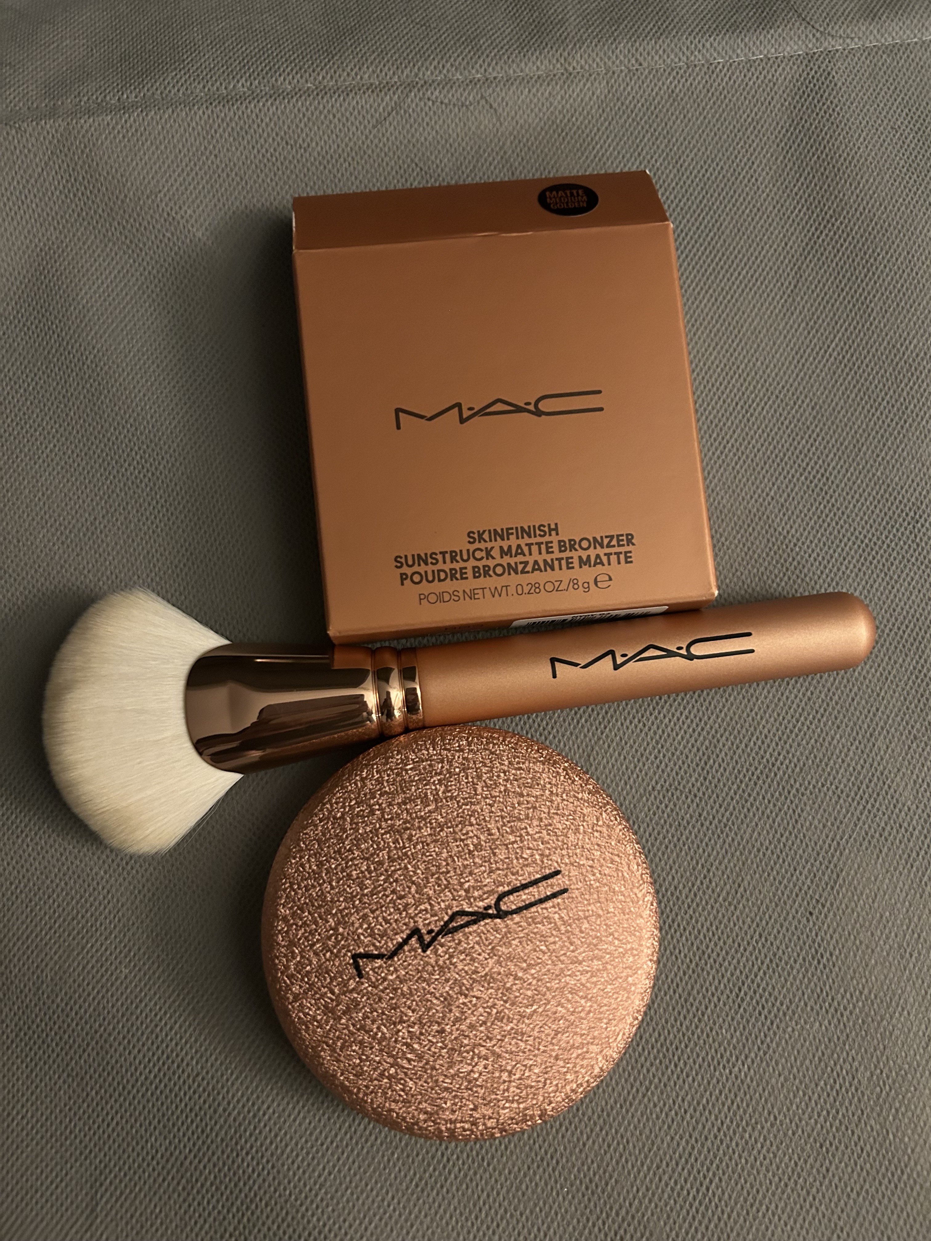 MAC Sunstruck 143S Bronzer Fan Brush - Macy's