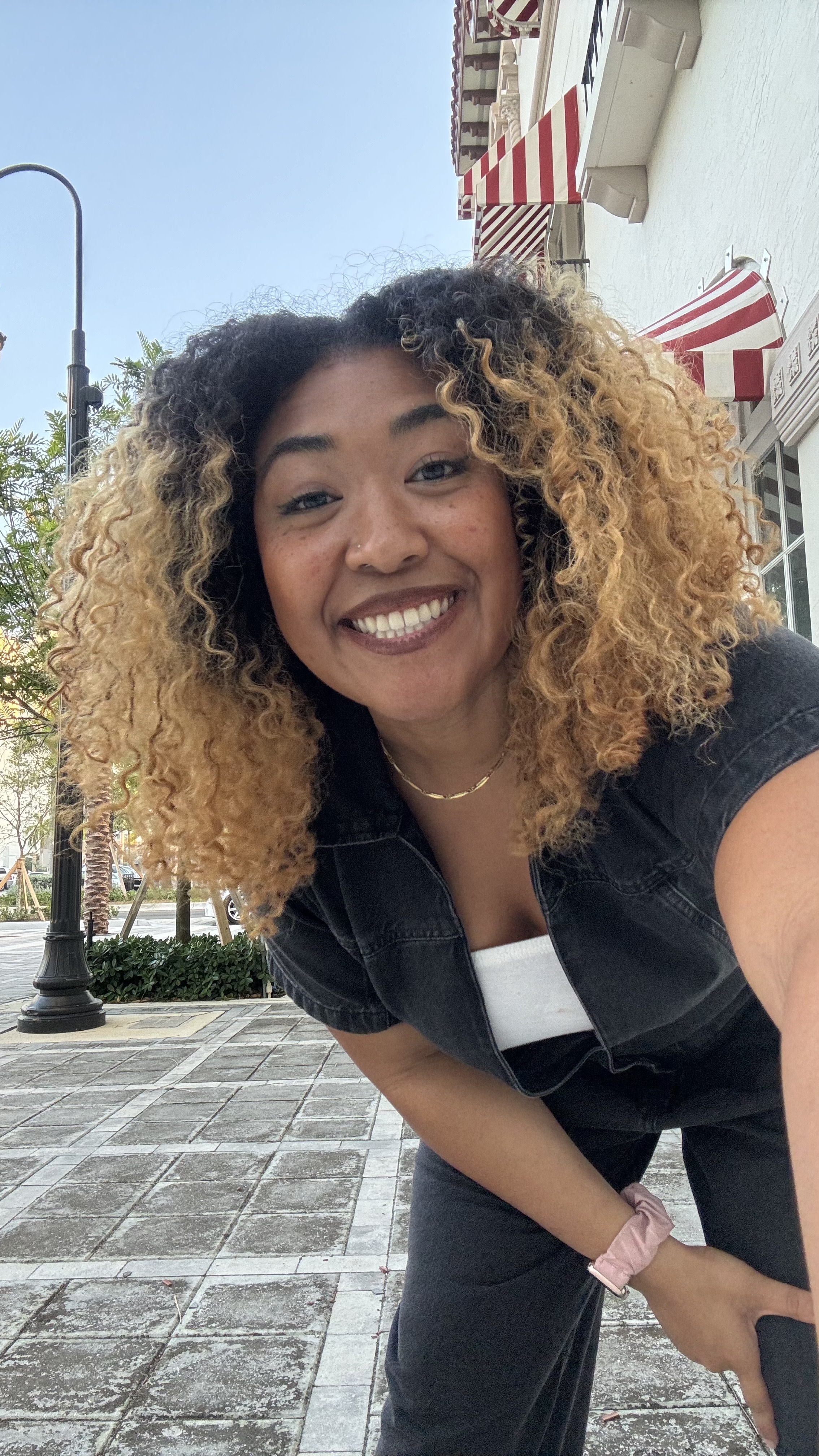 Customer carousel item 7.