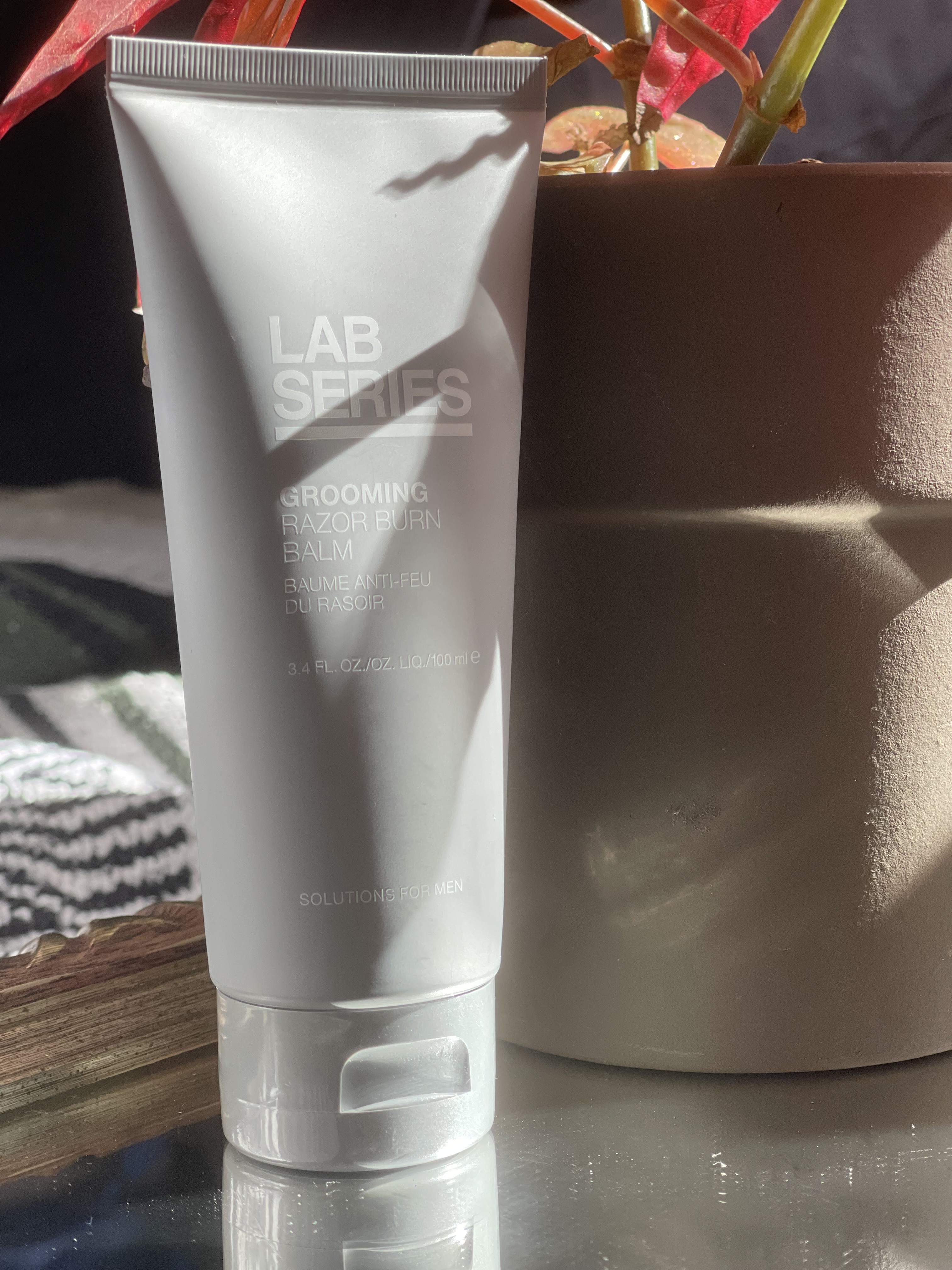 I recently tried the LAB SERIES Grooming Razor Burn Balm, and I have to say, it's been a game-changer for my post-shave routine.  Firstly, the immediate relief it provides is incredible. After shaving, my skin often feels irritated and sensitive, but this balm soothes those sensations almost instantly. The burning and stinging are noticeably reduced, and any redness fades away quickly.  Secondly, I love how it moisturizes my skin. The lightweight formula absorbs quickly without leaving any greasy residue, yet it provides long-lasting hydration throughout the day. My skin feels soft and smooth, and I've noticed a significant improvement in its overall texture.  But what really stands out is its effectiveness in repairing the moisture barrier damaged by shaving. It's like a protective shield for my skin, preventing further irritation and allowing it to heal properly.  Overall, I'm impressed by the LAB SERIES Grooming Razor Burn Balm. It's become an essential part of my grooming routine, and I highly recommend it to anyone who struggles with razor burn and irritation. The best thing about it is the immediate relief it provides, making it a must-have for anyone who wants smooth, comfortable skin after shaving.  Thank you to Skeepers offered by LAB SERIES for gifting me this amazing product!