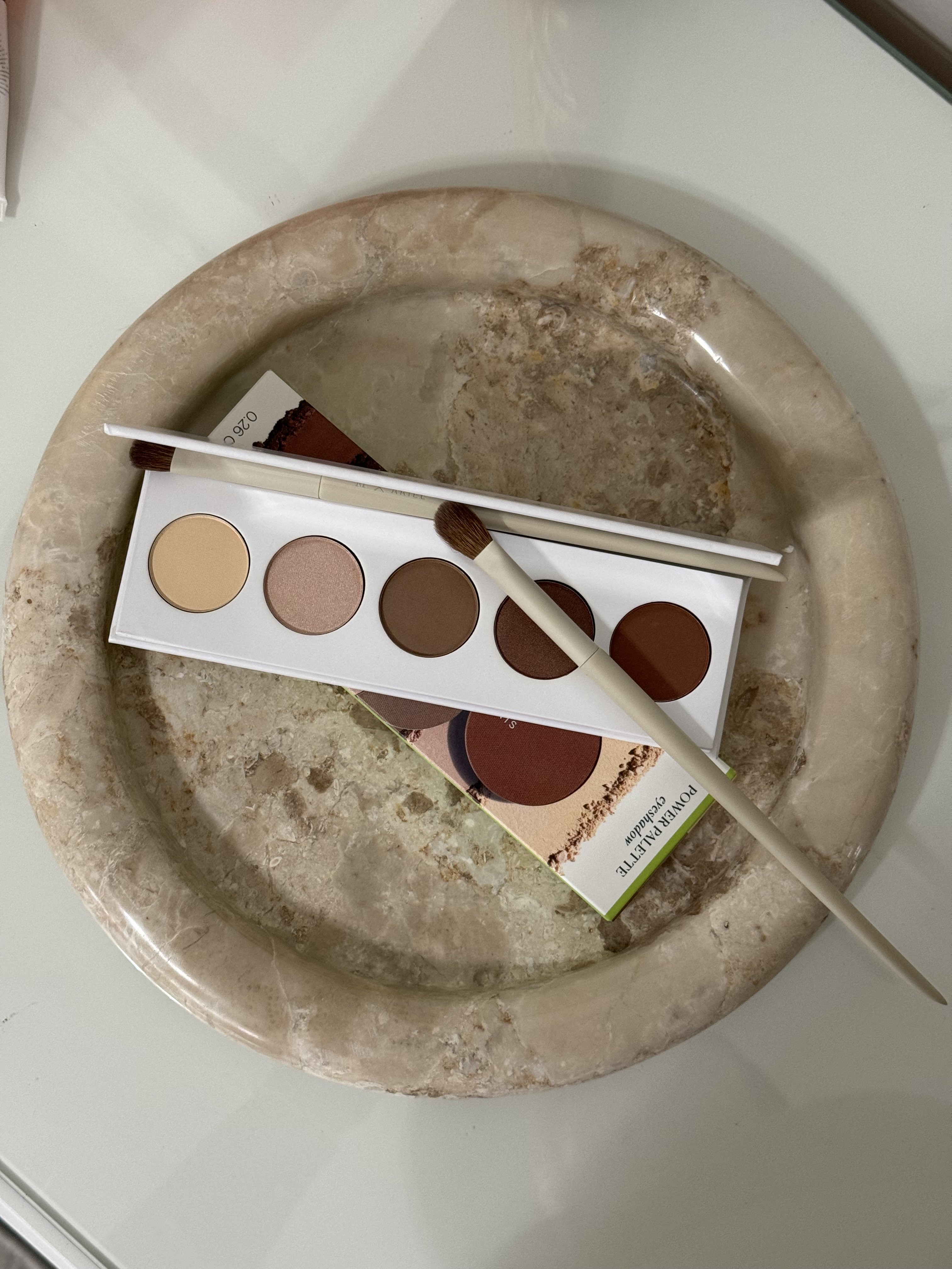 Customer carousel item 1.