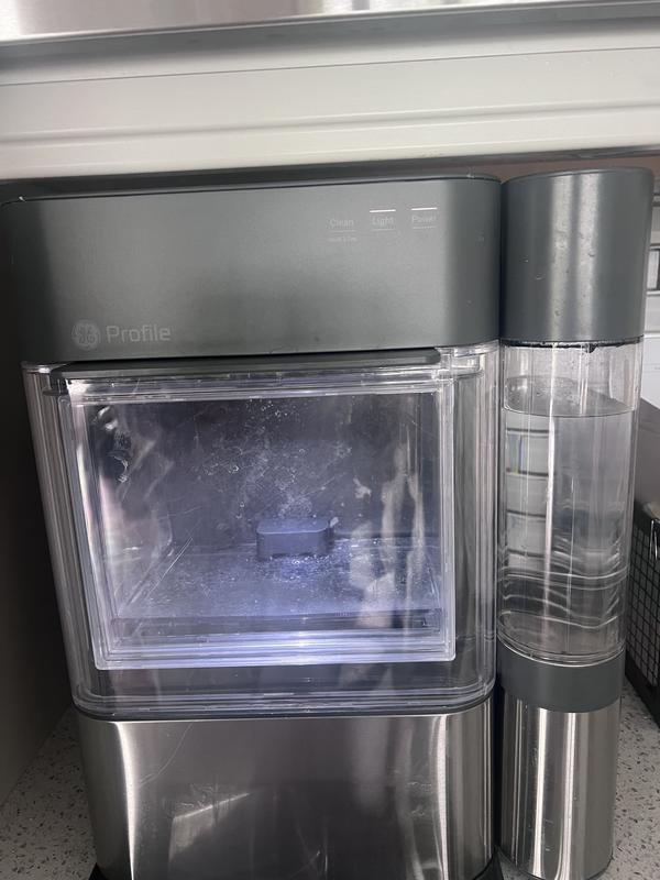 Says " making ice" but won't make ice