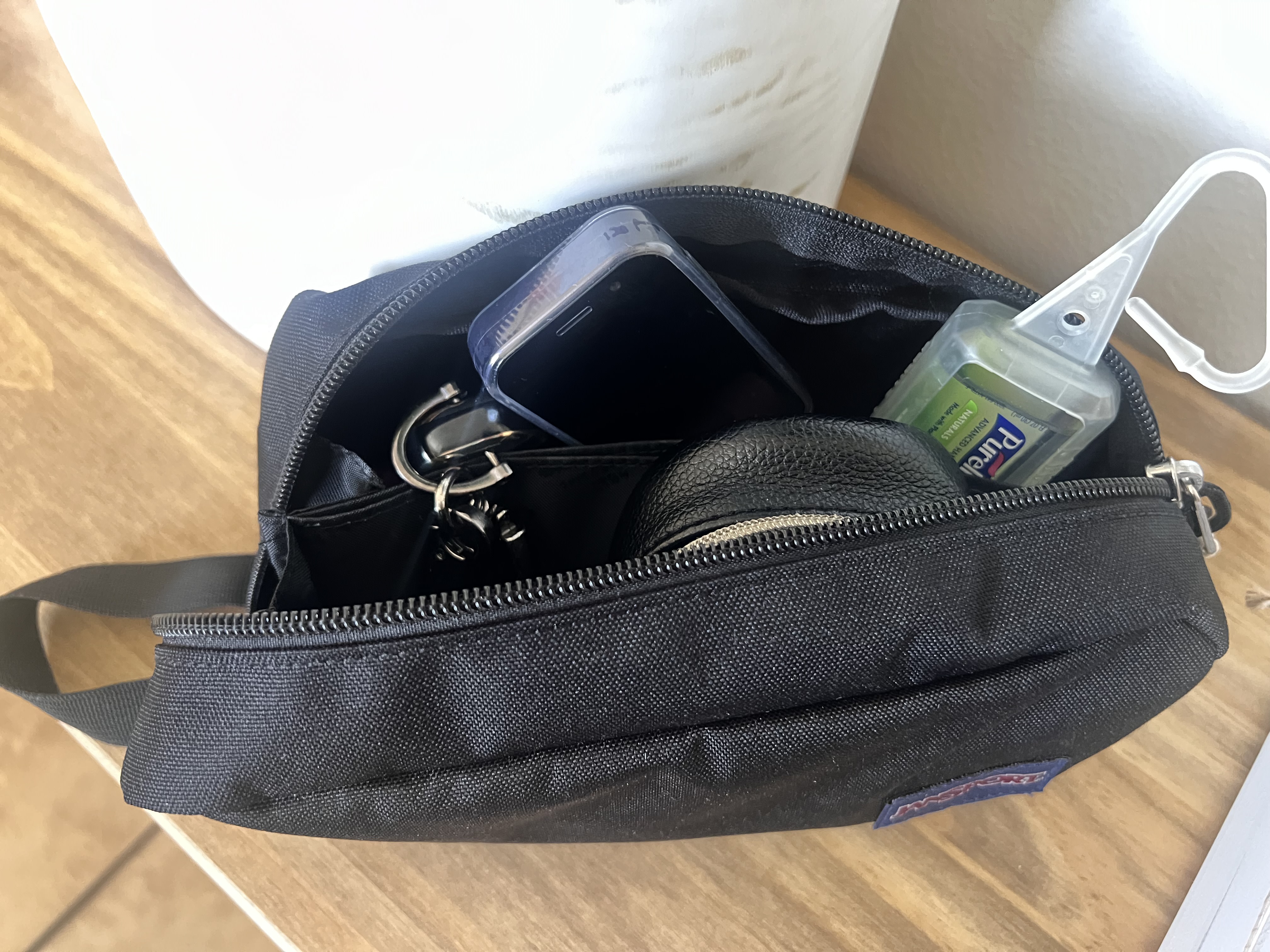 Customer carousel item 3.