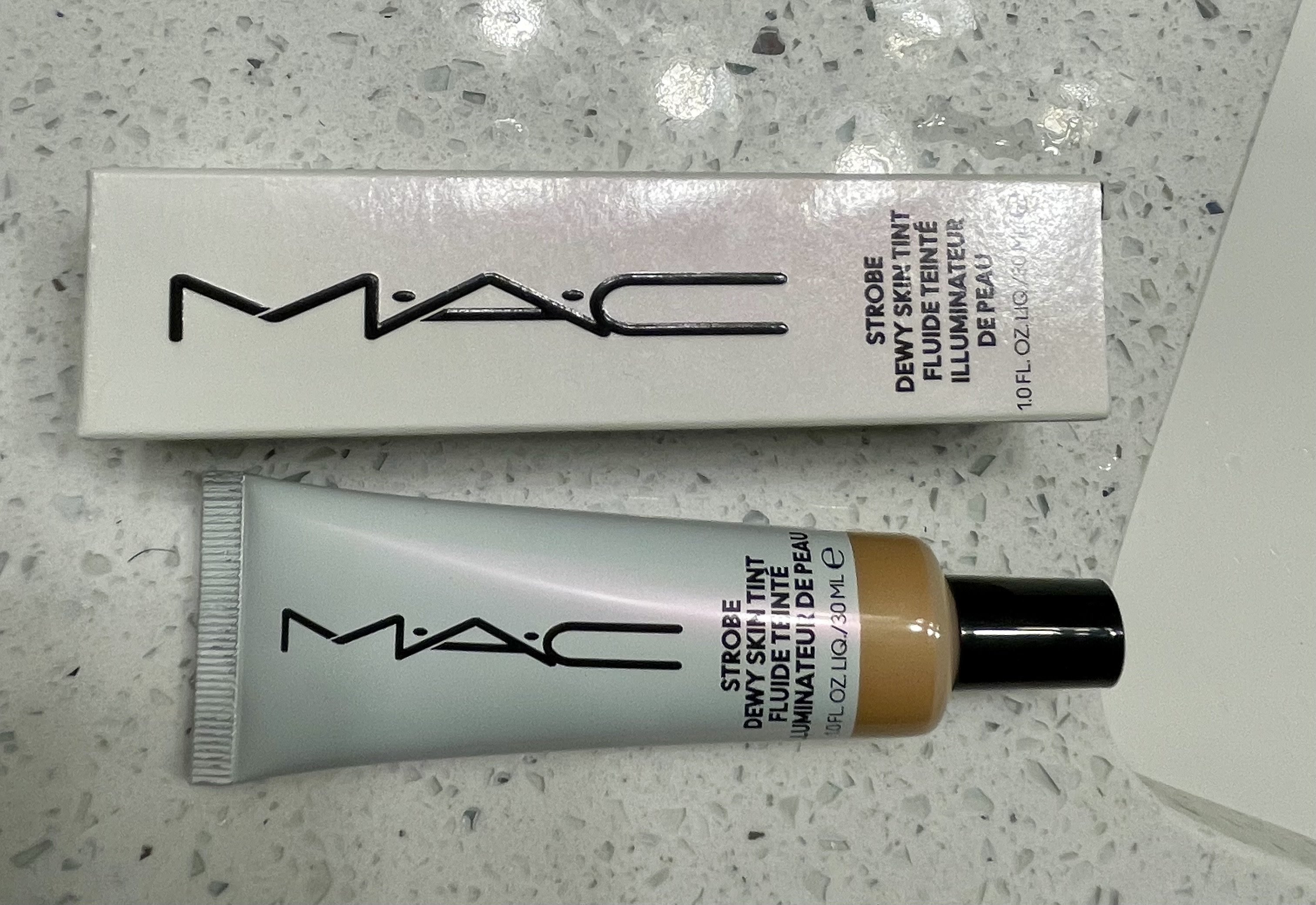 Customer carousel item 9.