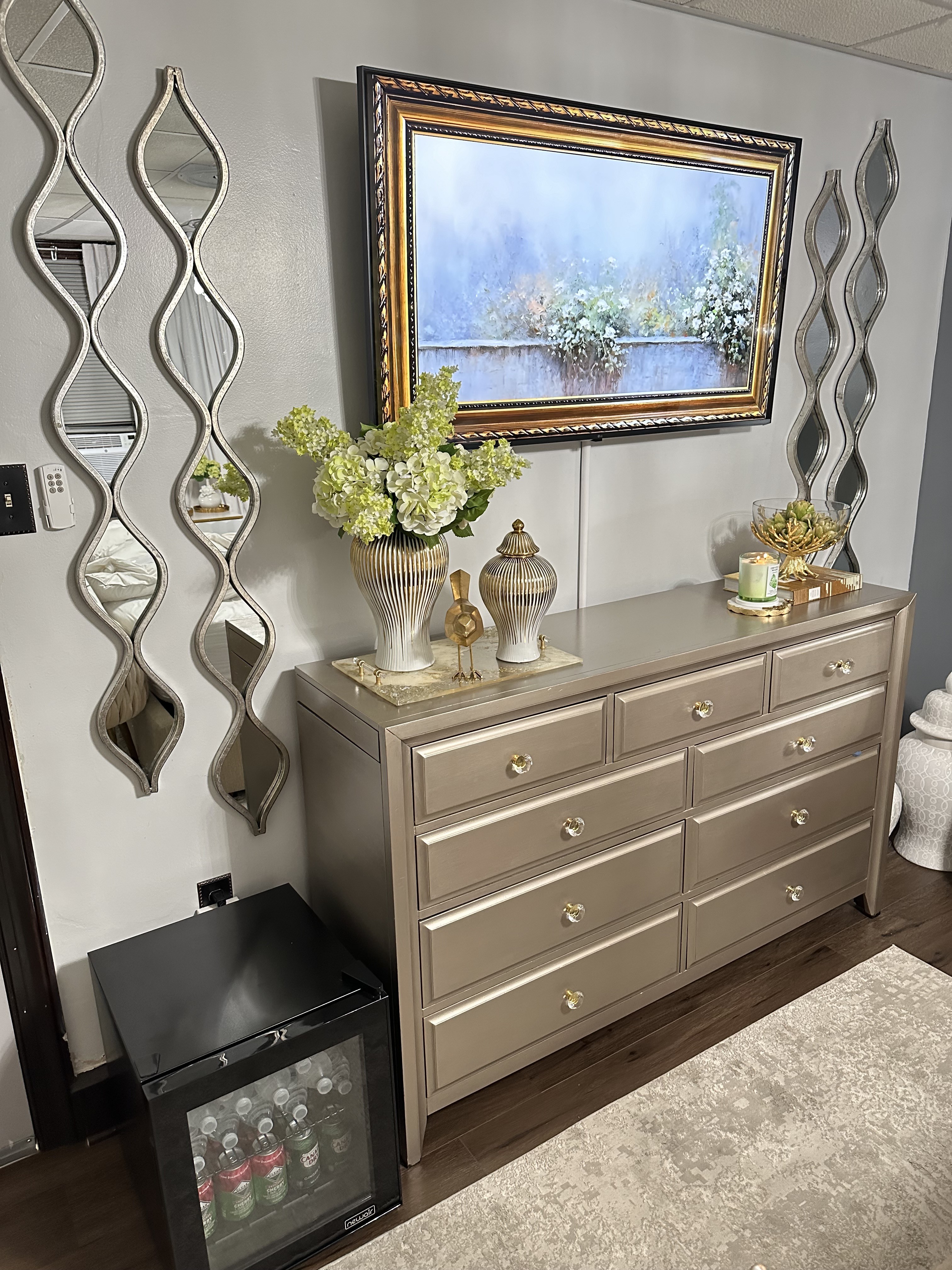 Customer carousel item 8.