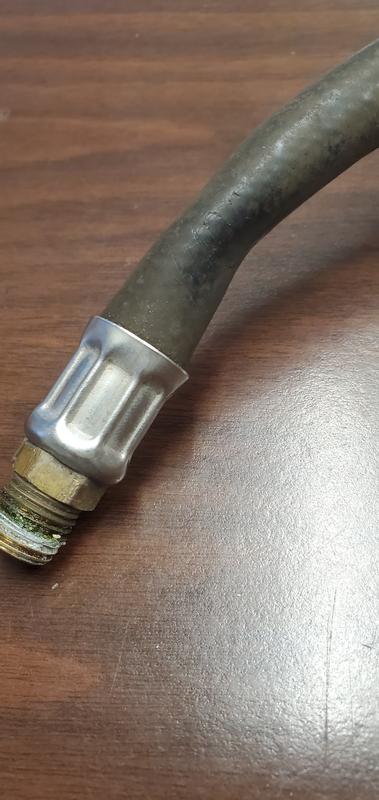 Propane hose with kink