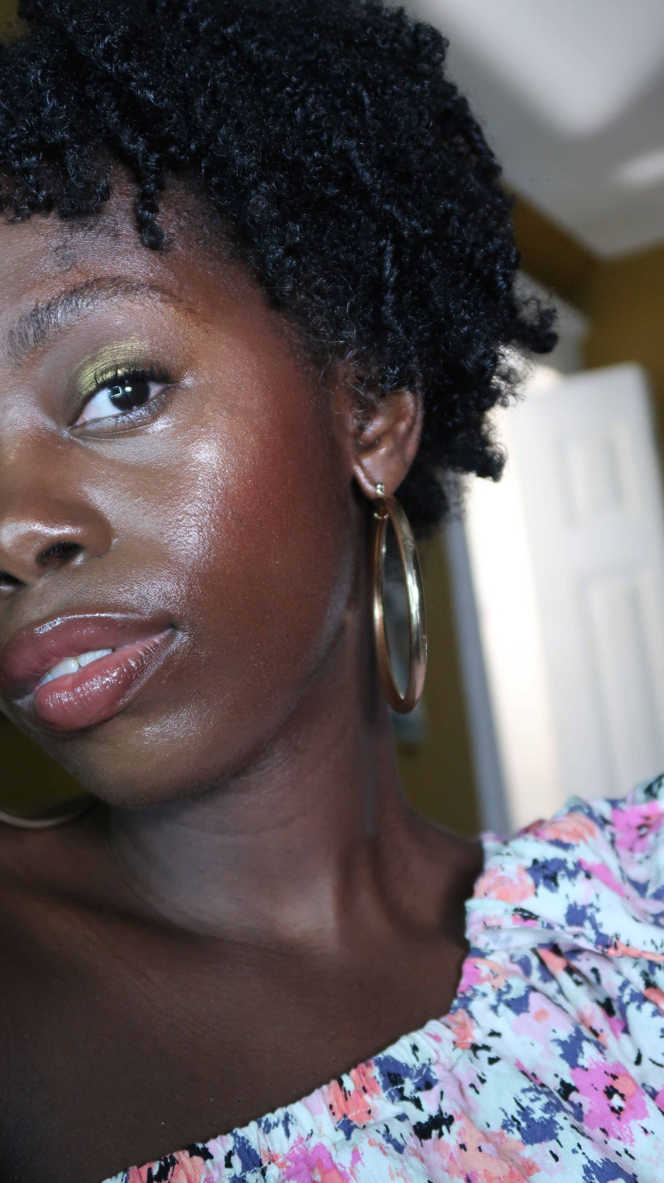 Customer carousel item 12.