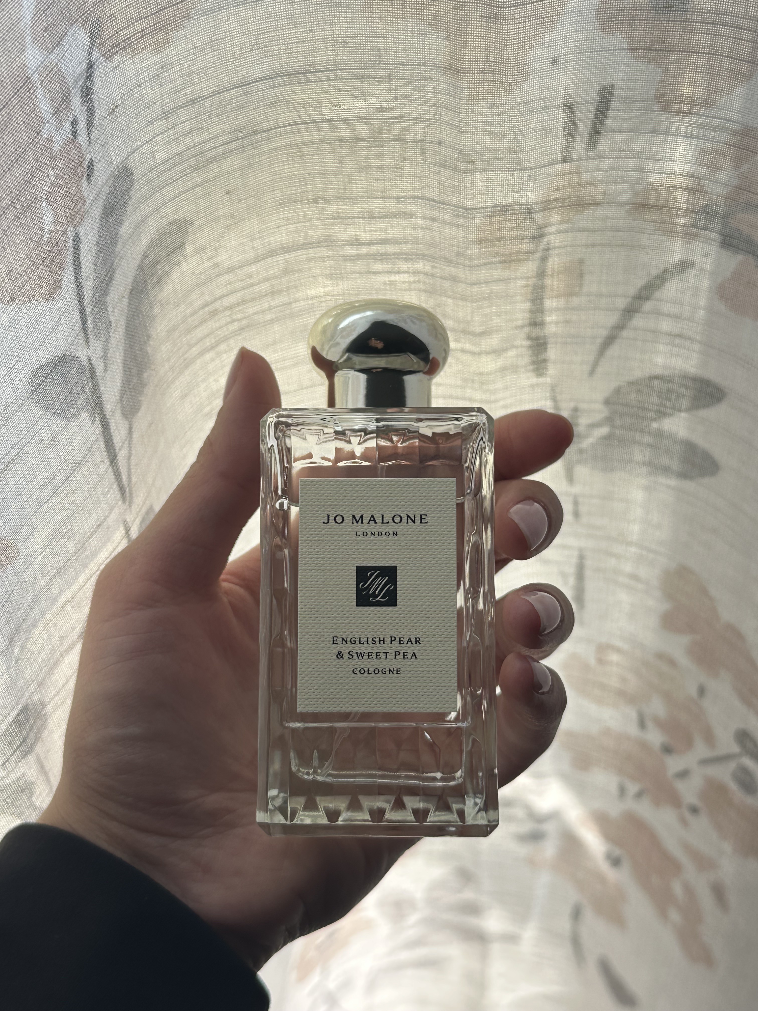 Customer carousel item 9.