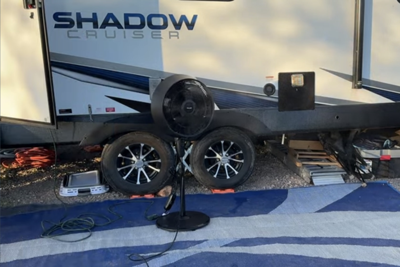 Customer carousel item 5.