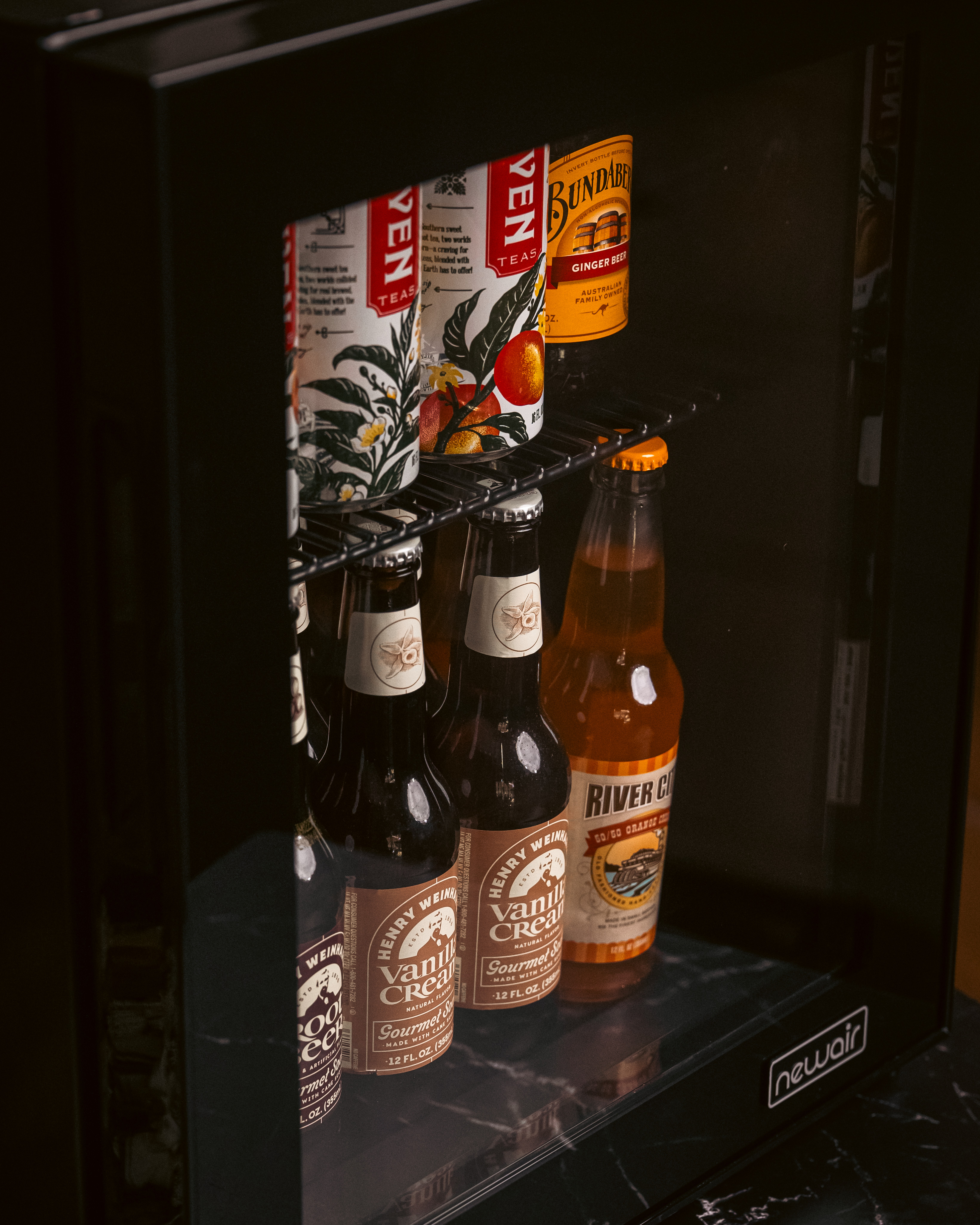 Great for keeping my favorite drinks cool!