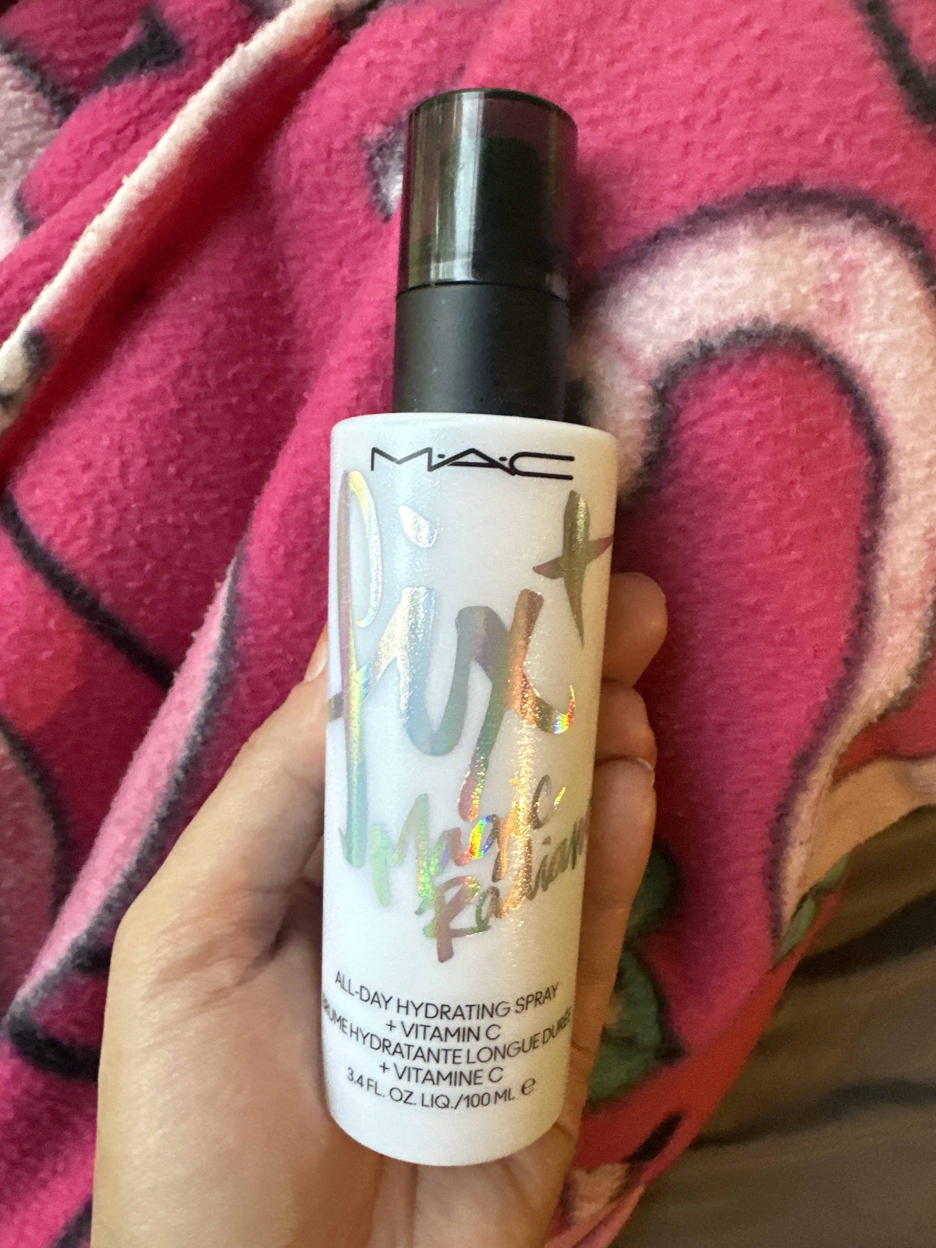 Customer carousel item 6.