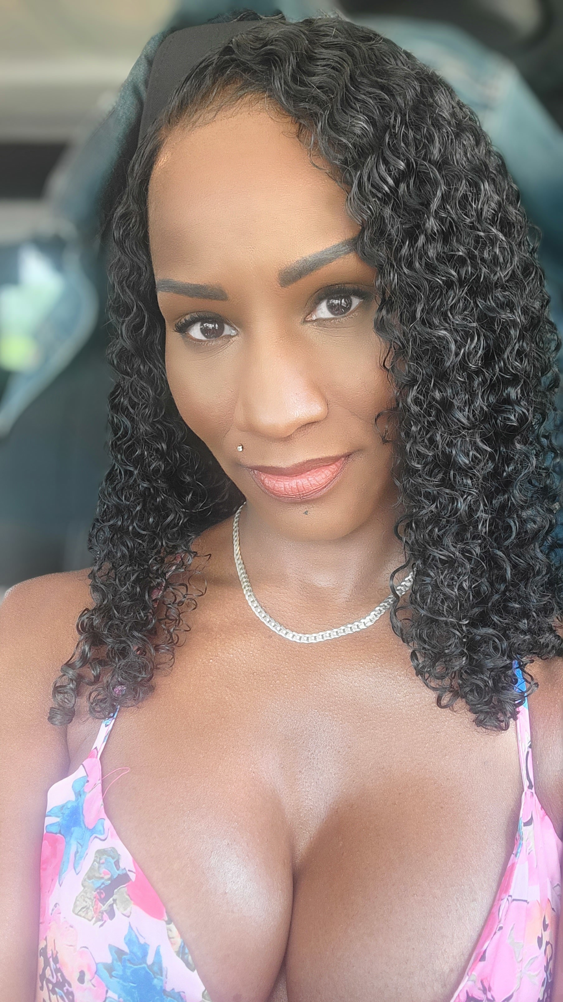 Customer carousel item 11.