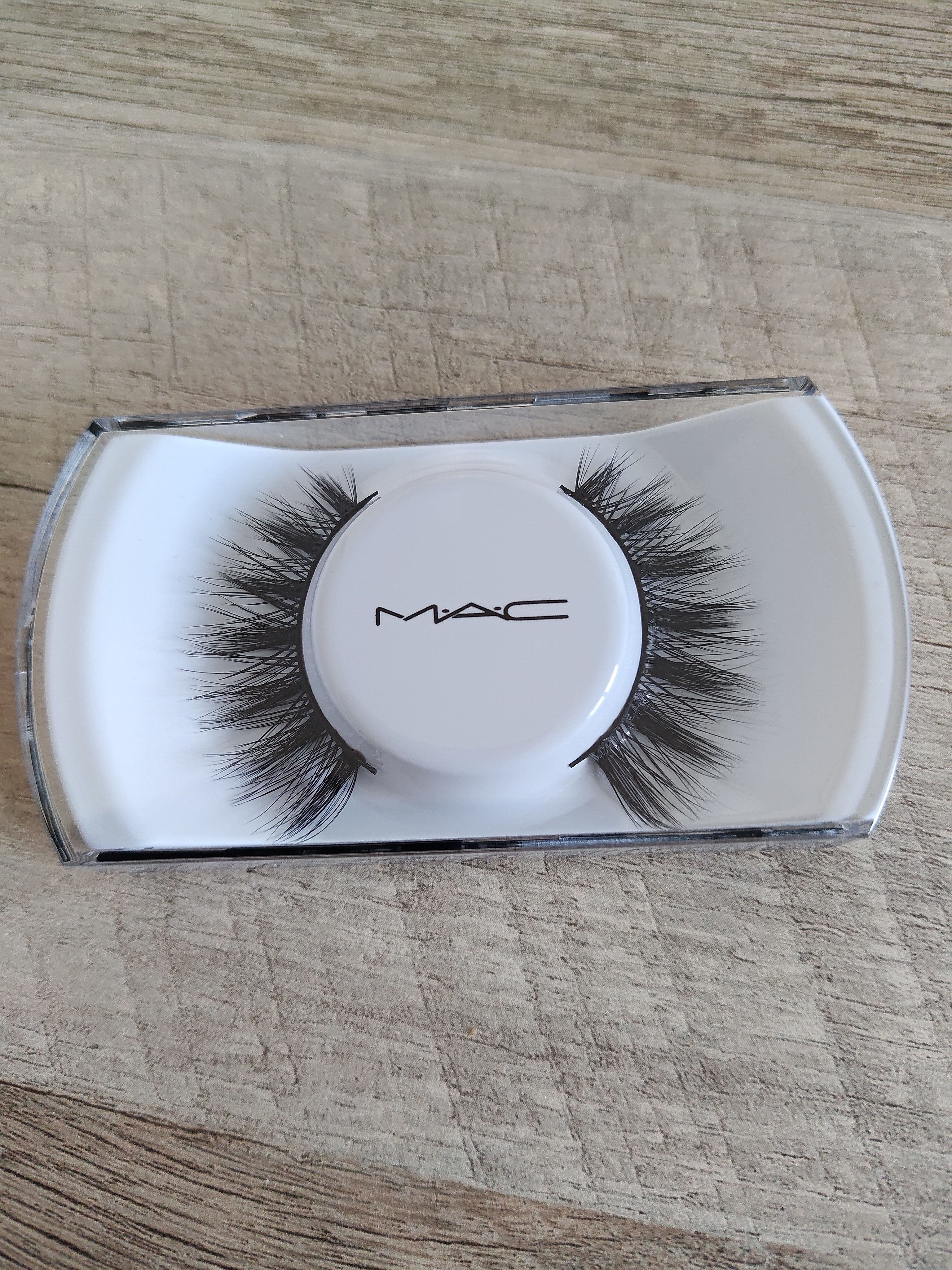 Customer carousel item 12.