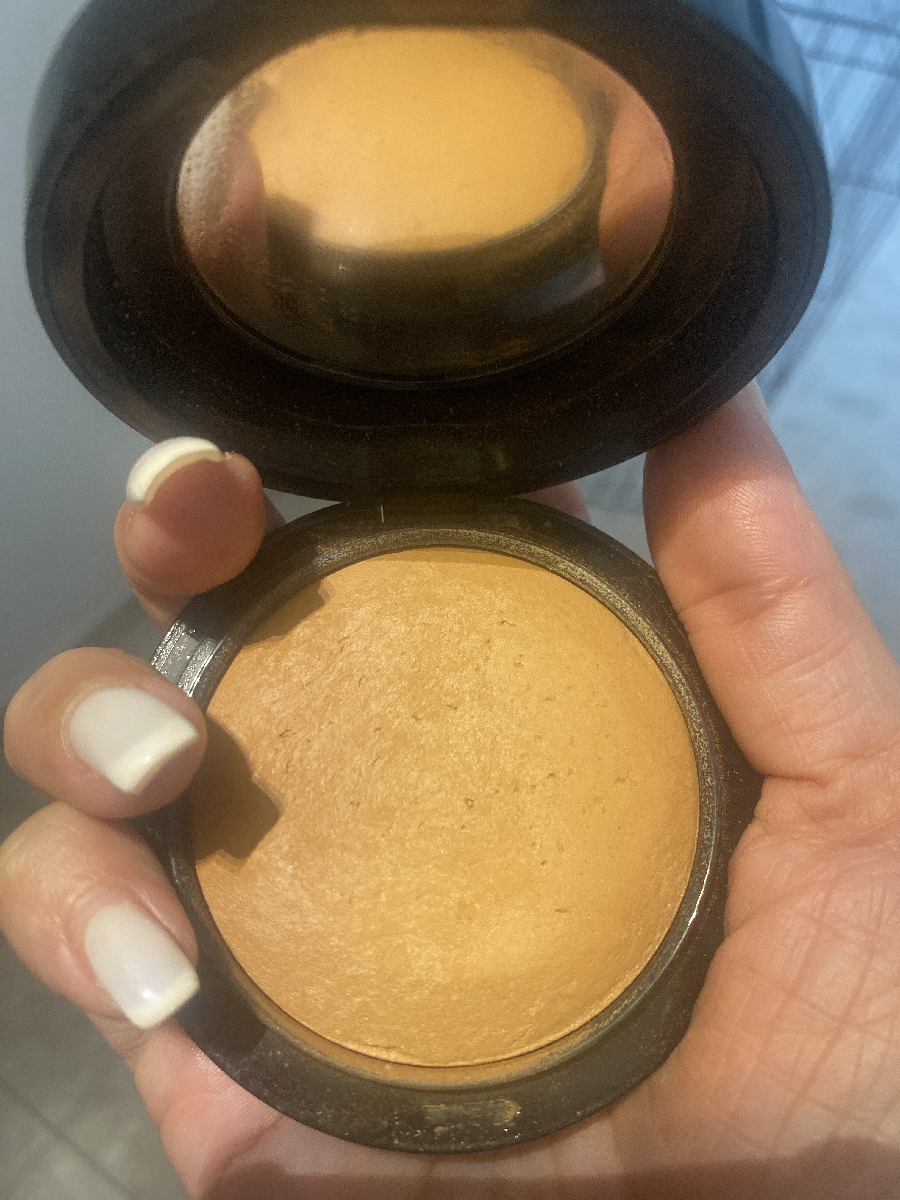 Customer carousel item 9.