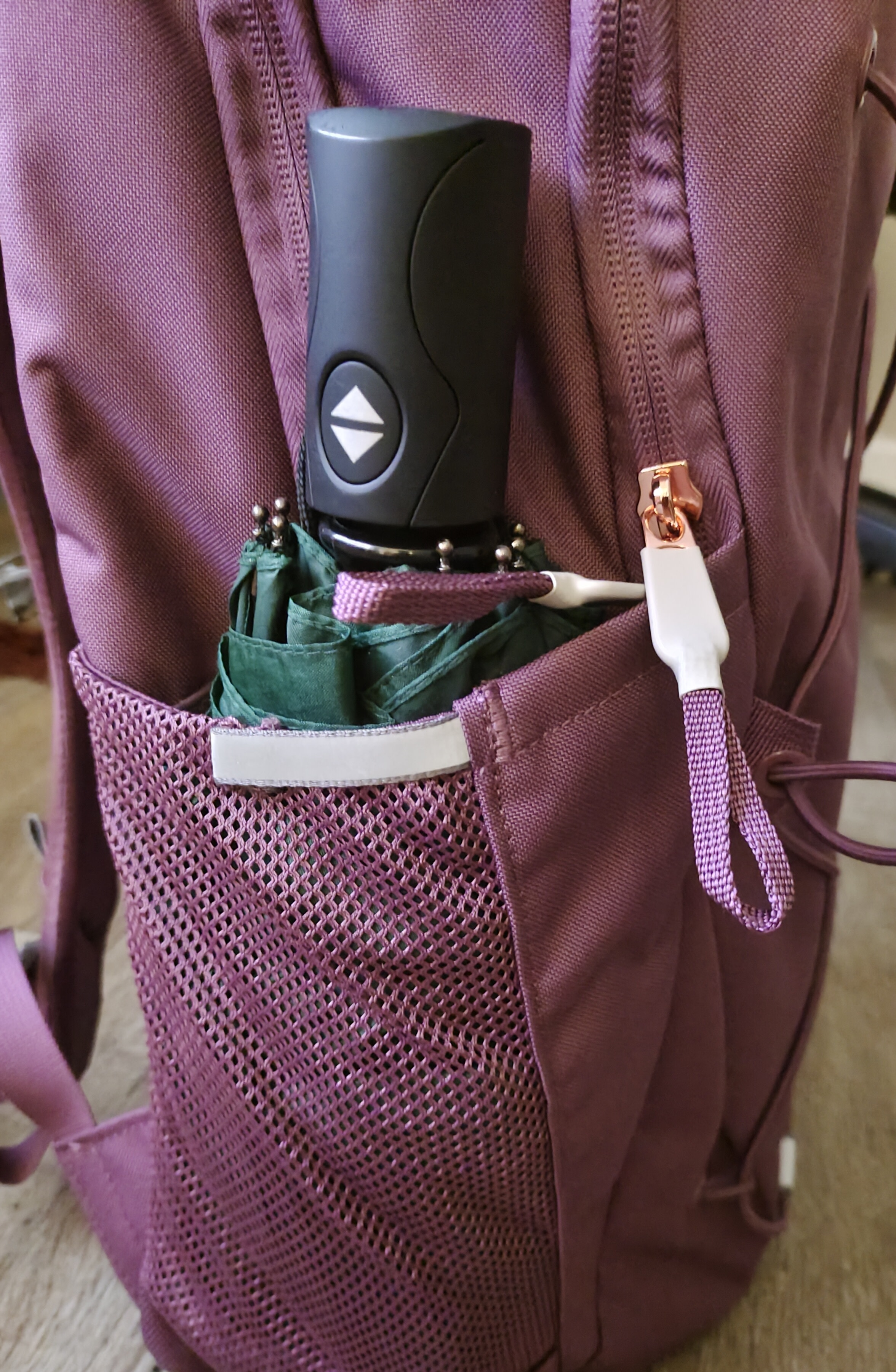 The left side pocket