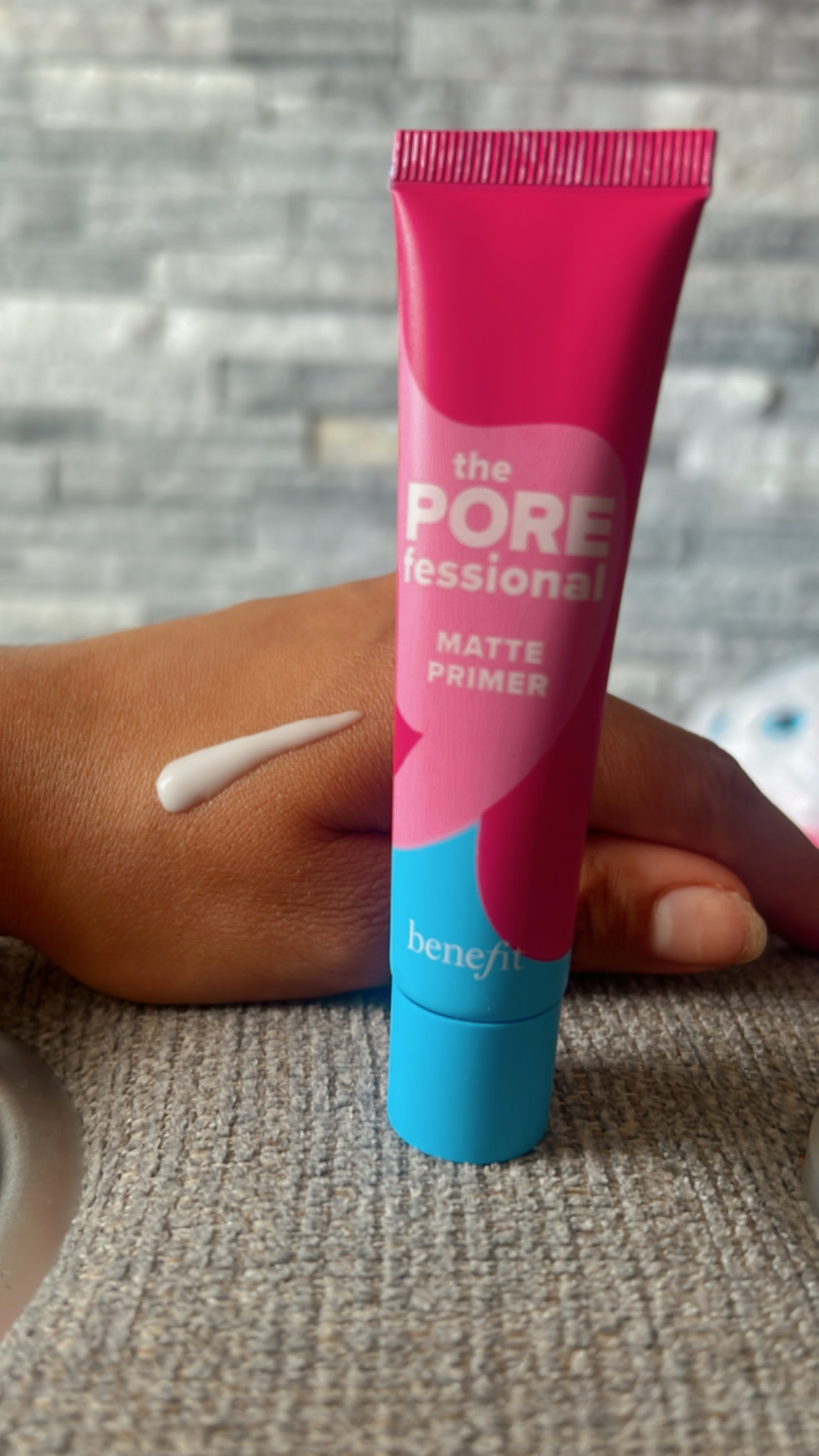 Customer carousel item 8.