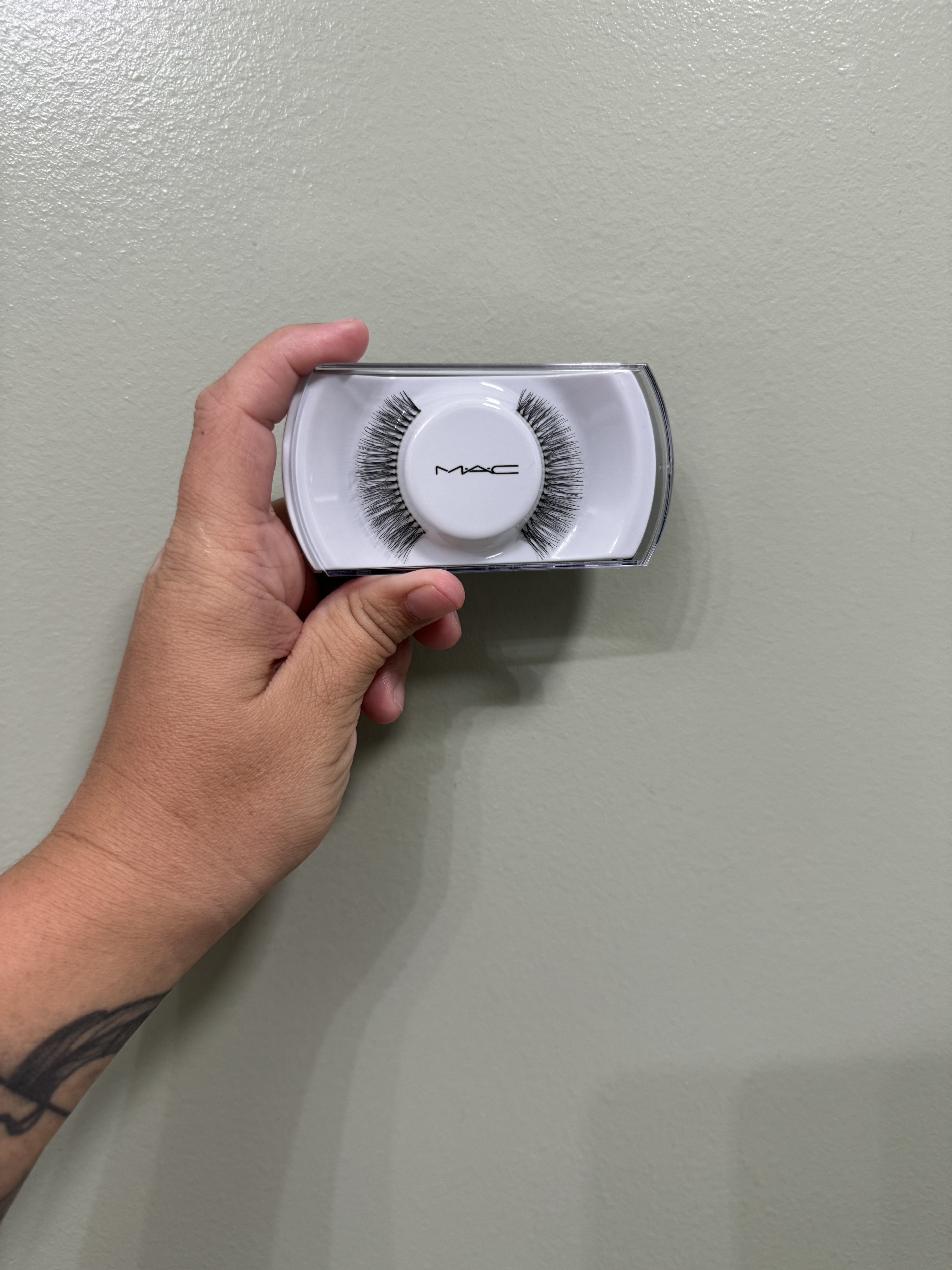 Customer carousel item 9.