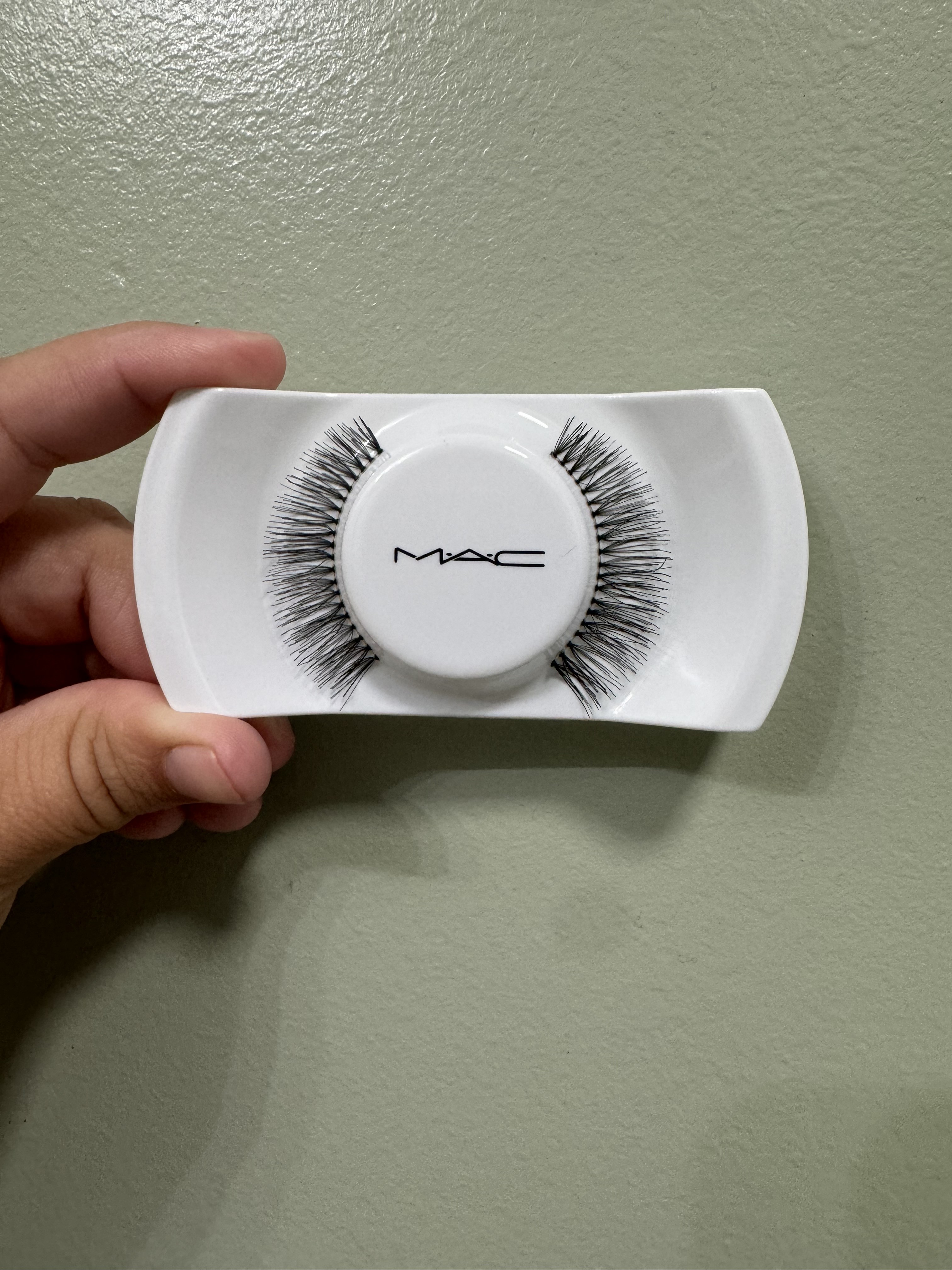 Customer carousel item 11.