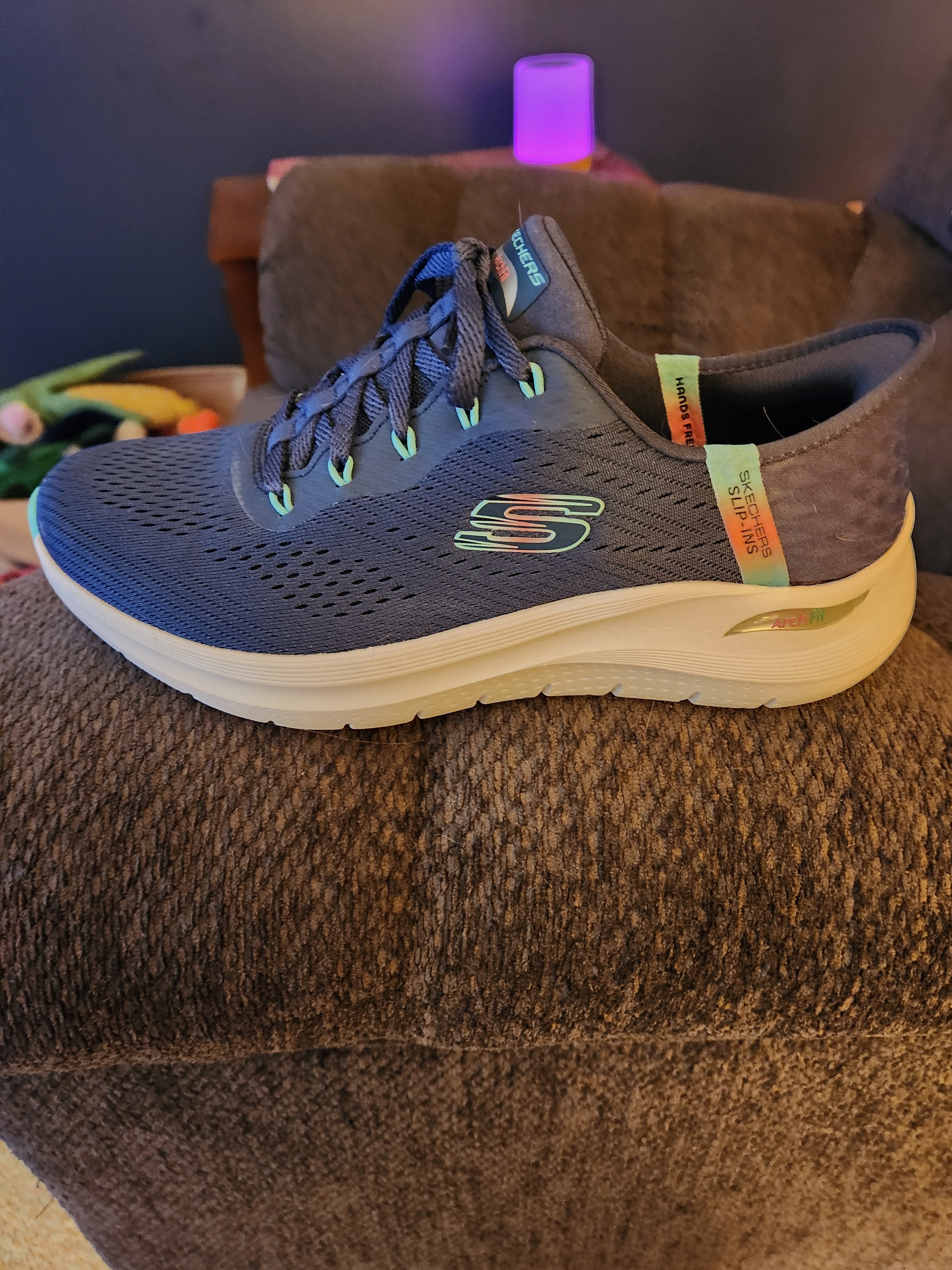 Customer carousel item 7.