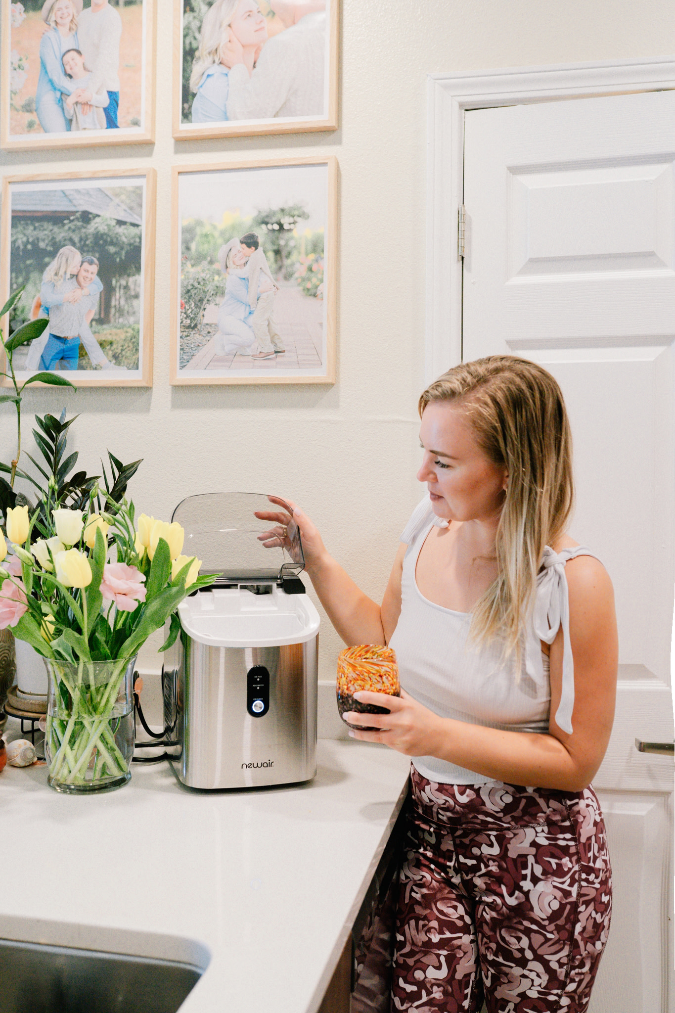 Customer carousel item 6.