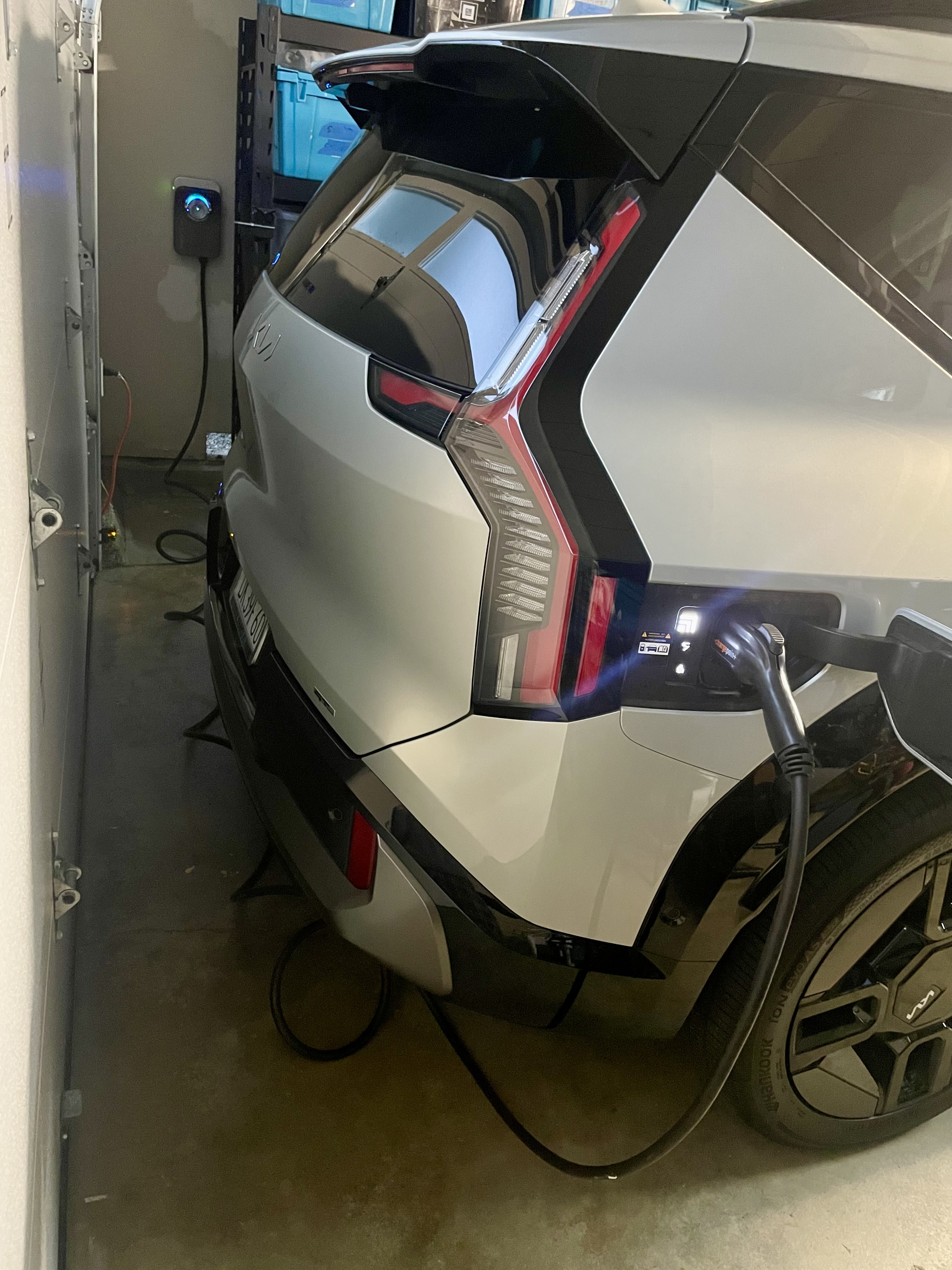 Customer carousel item 9.